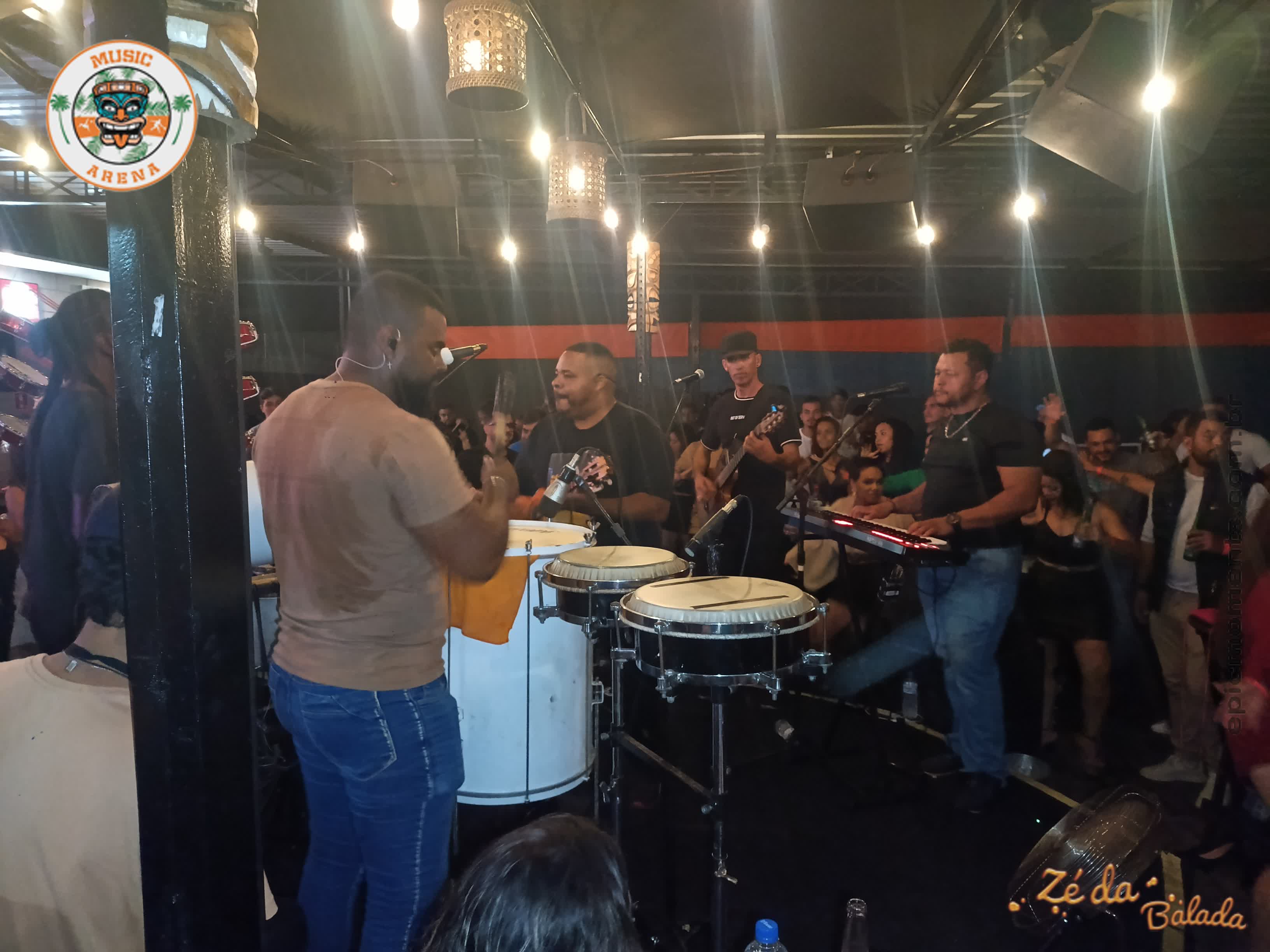 Foto 5f237549-0353-4394-82ee-8e7df0c3d7a9