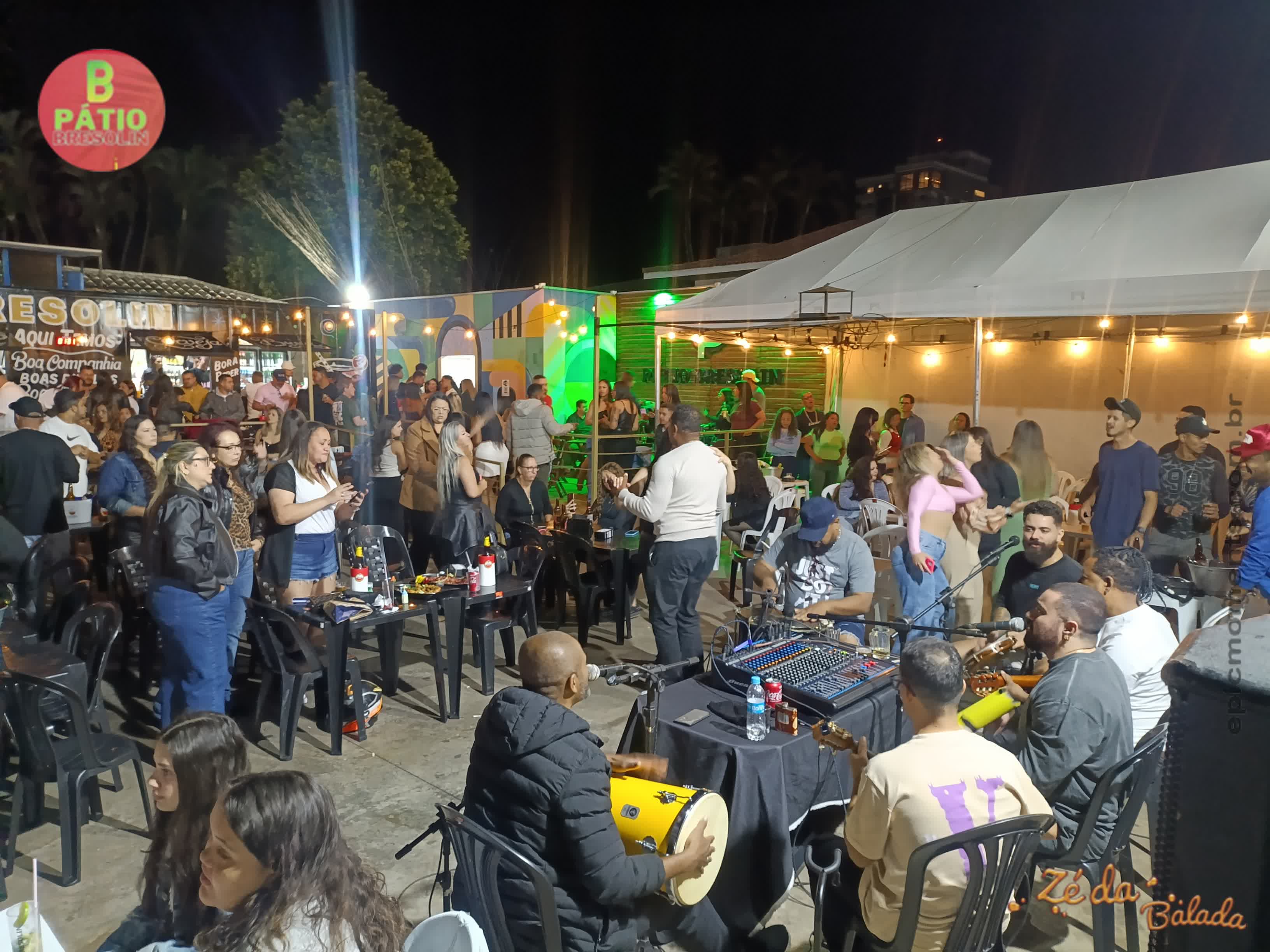 Foto 391aa14f-88e4-48ef-b346-215c9fdff0e4