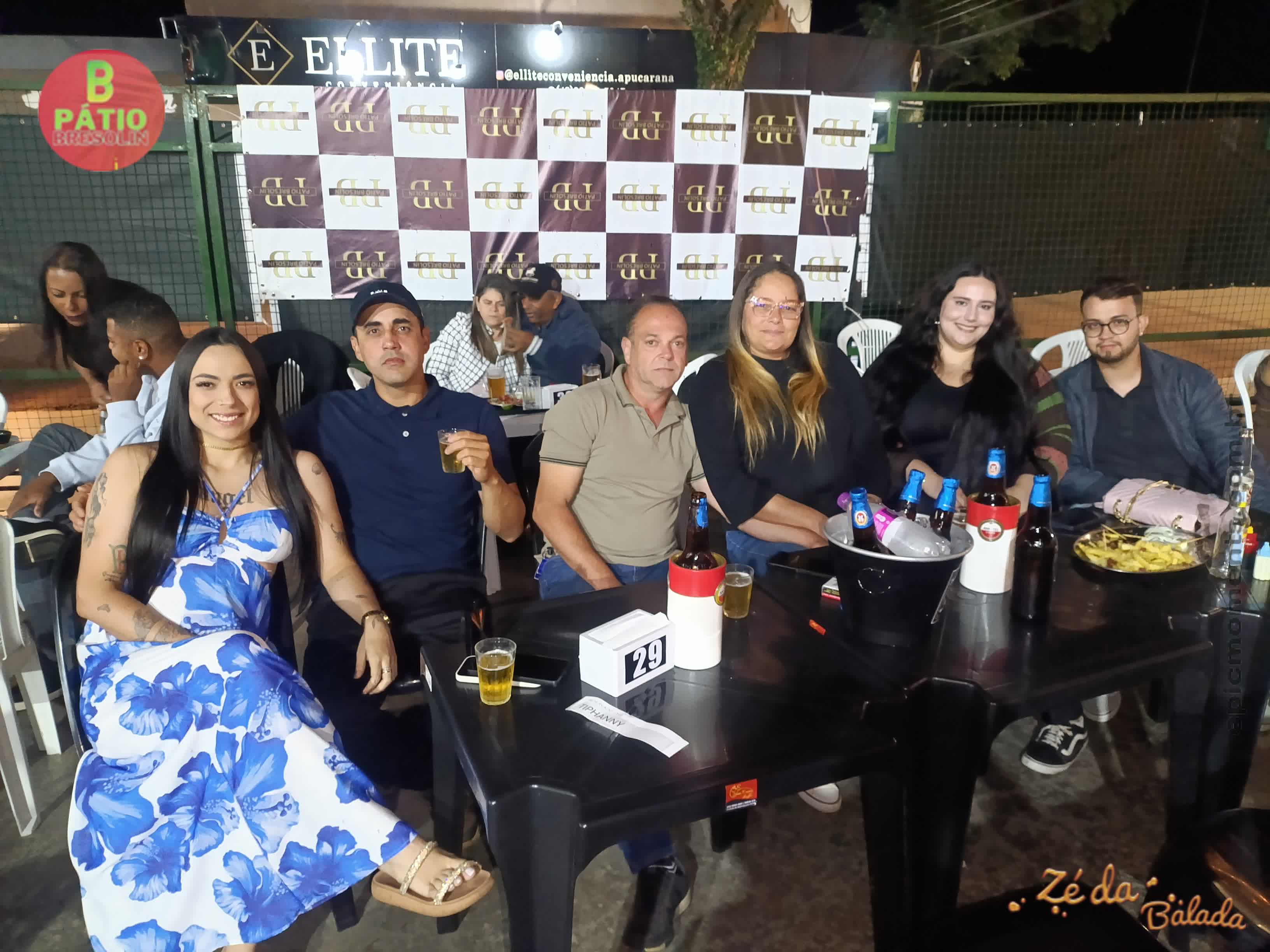 Foto 36bef7c6-3b0e-4b12-87bf-415ea92eb23f