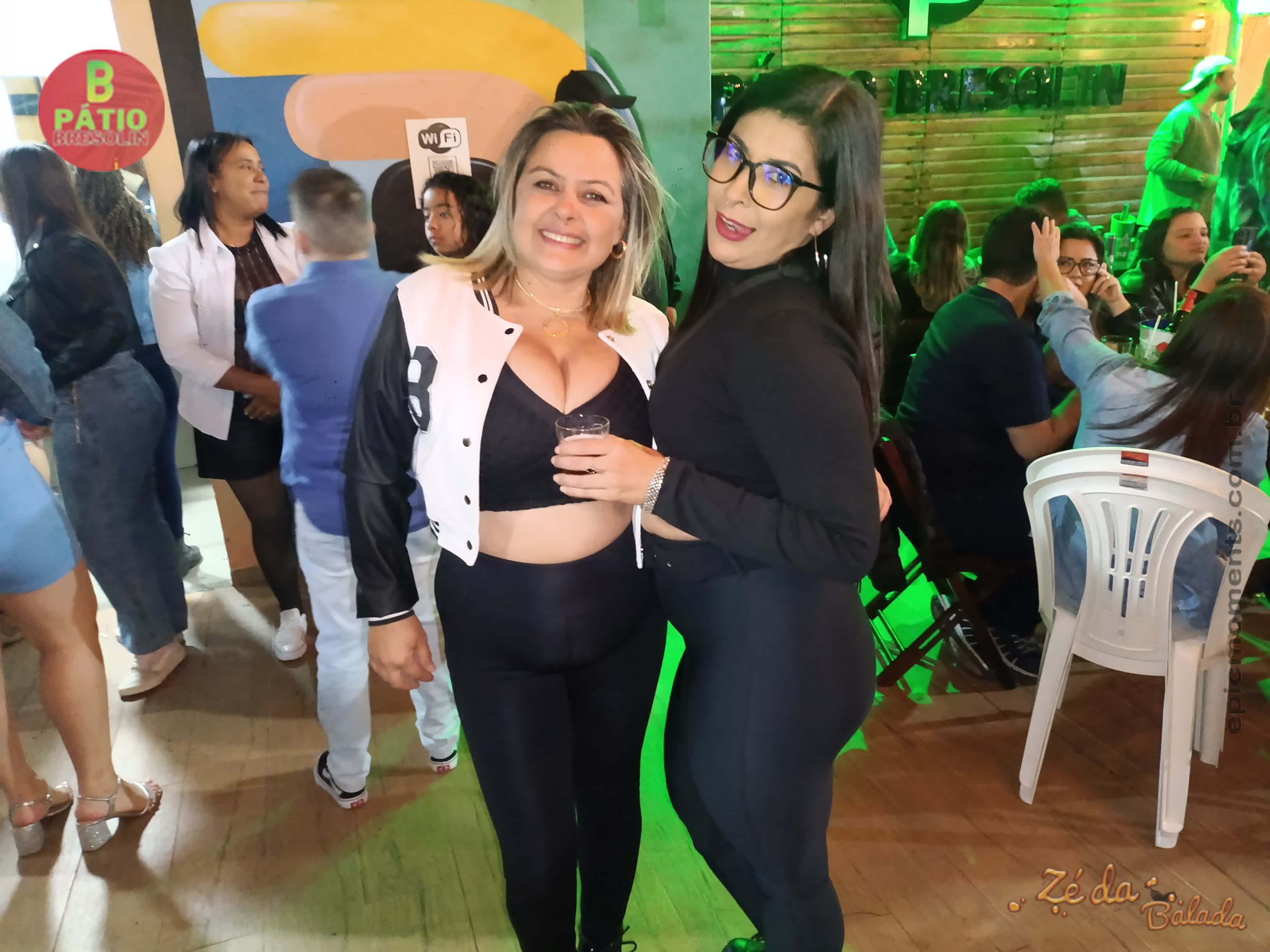 Foto 85d39389-a75d-4d7e-8f20-a3b925b46550