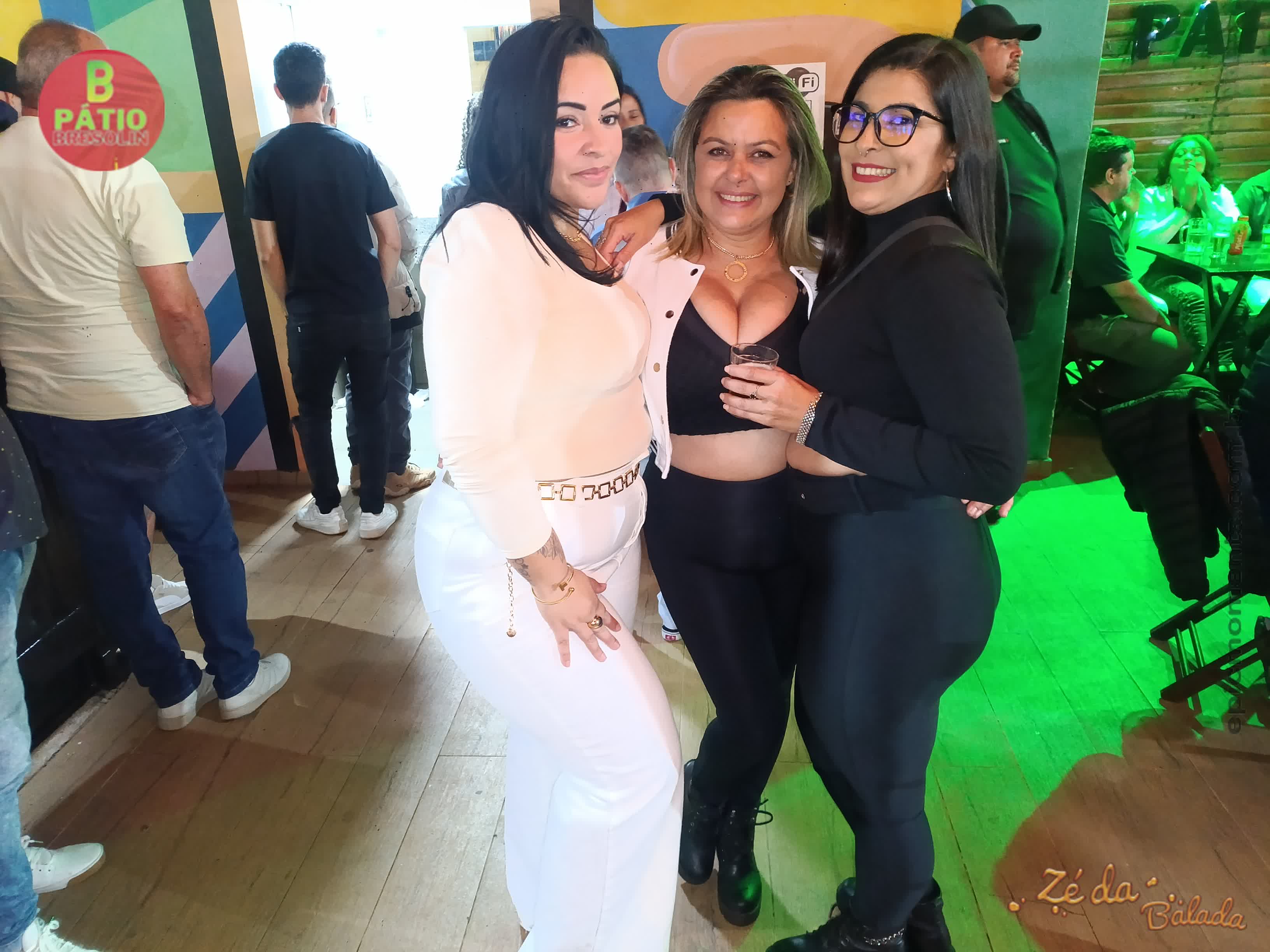 Foto ba8363a8-71d6-4633-baa3-89c8e0c2434b