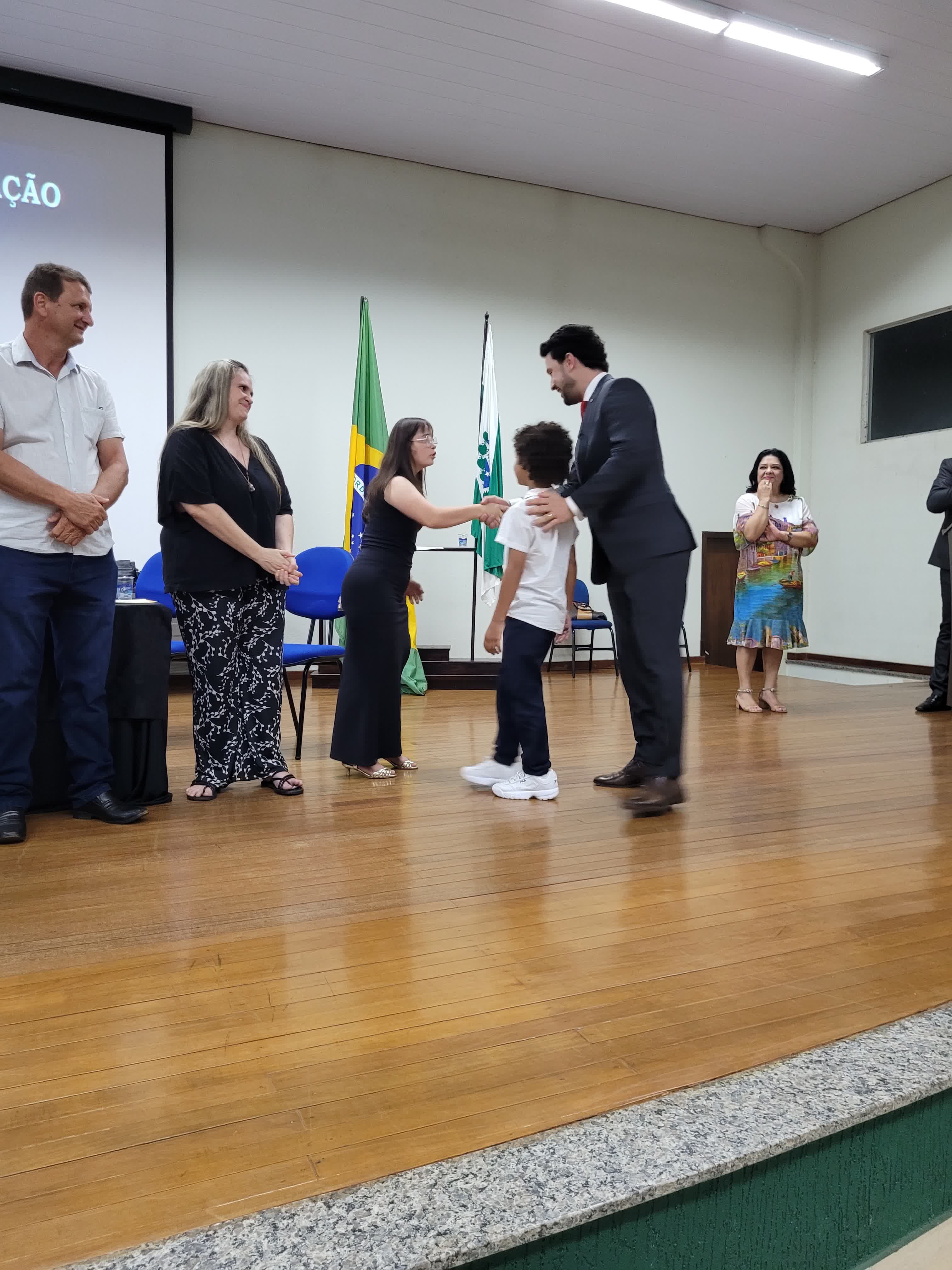 Foto f73f1d38-a27b-4f83-8e74-c95cdd16429b