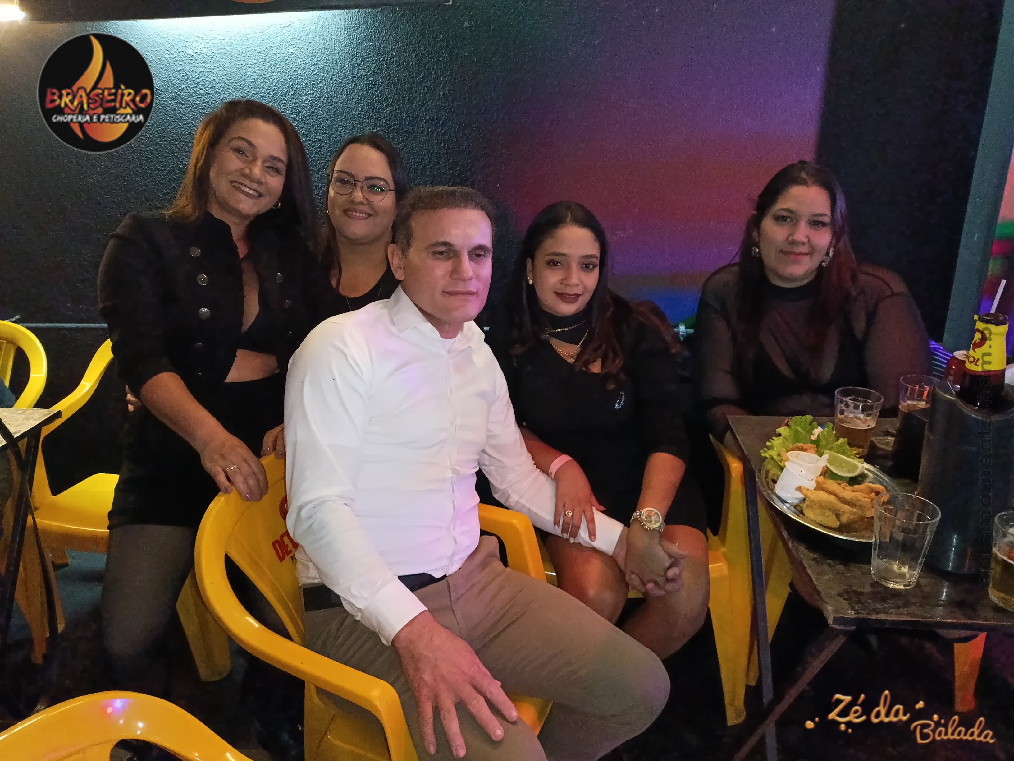 Foto 33763d27-5d0d-4a09-86d8-33d7a3715782