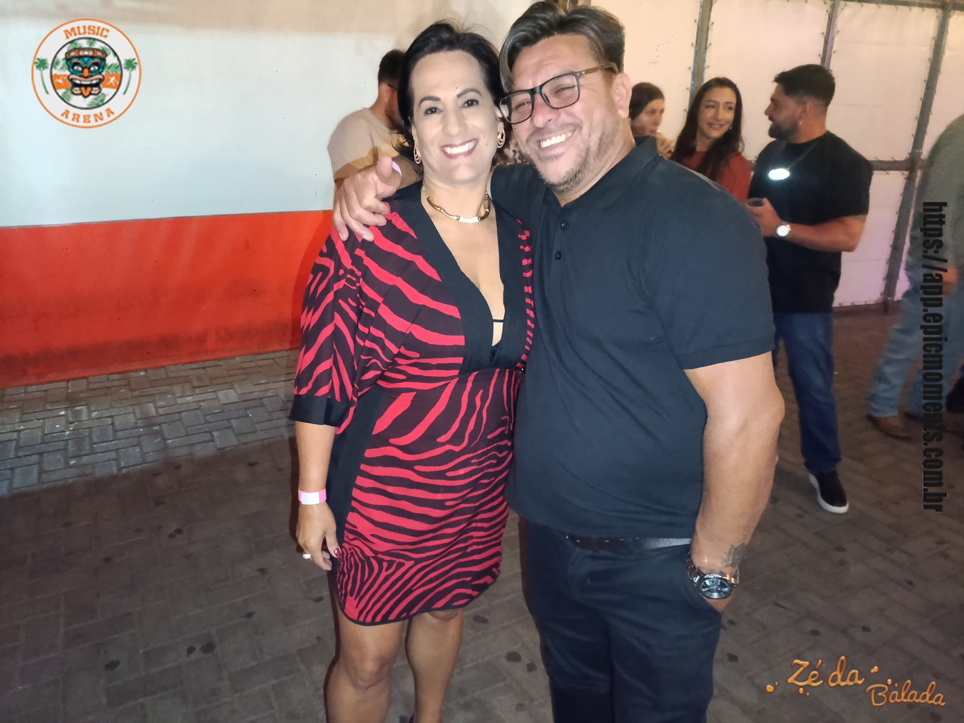 Foto e6035cd0-1f94-43ad-b0d7-40b8c6ff3280