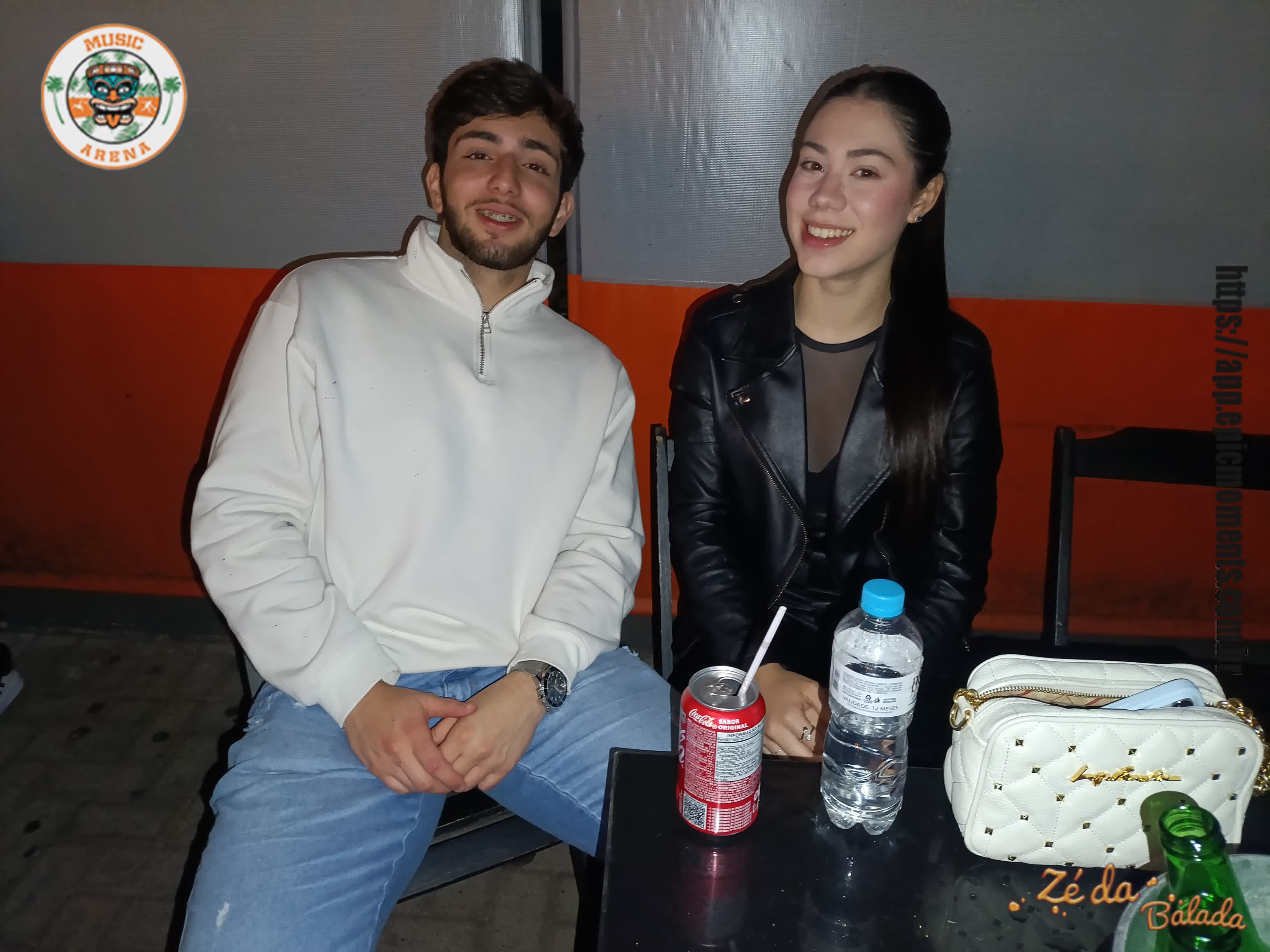 Foto 2943411a-6883-4aa3-9167-d6000e57a5cf