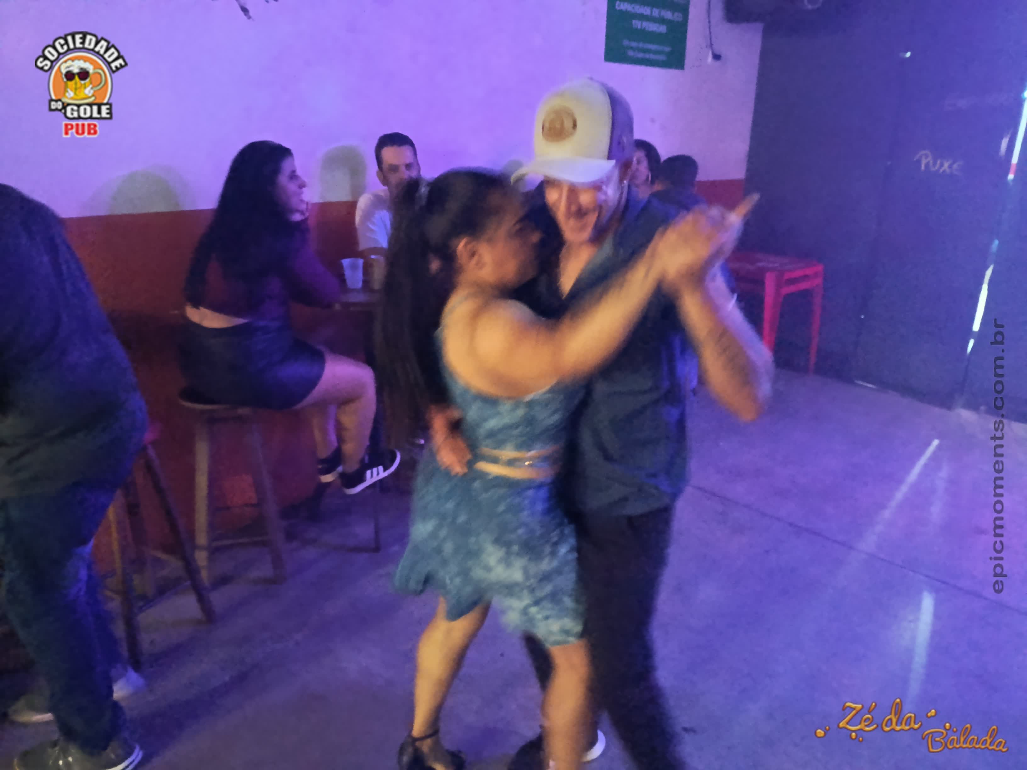 Foto 2279d6bc-28d8-4857-a0de-77d4393153f4