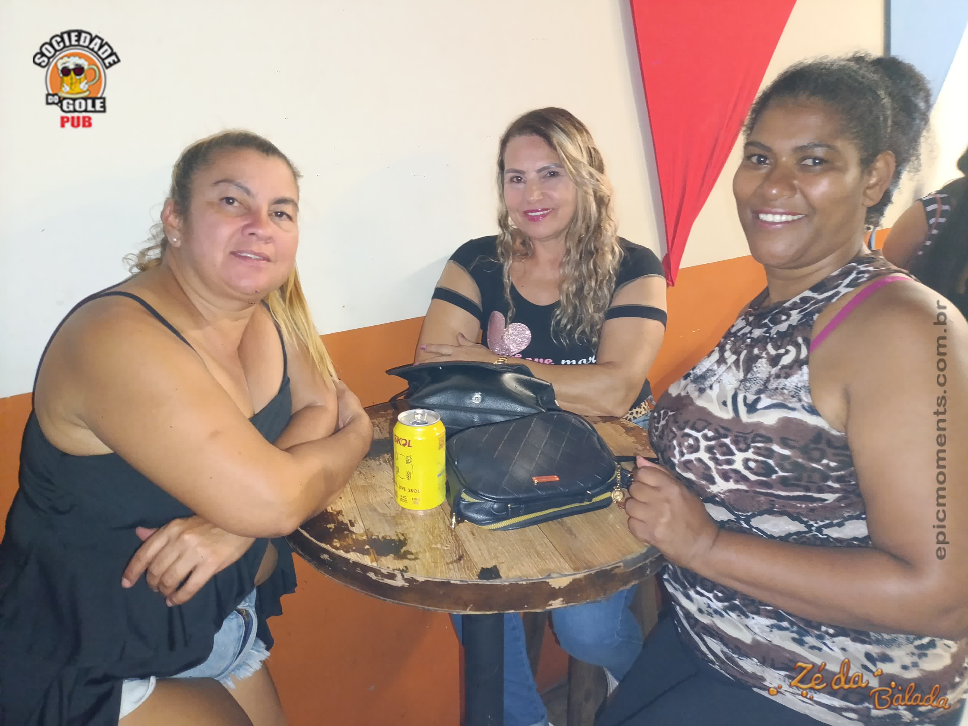 Foto 0208bdf8-5d36-40d9-aef9-a143b4606833