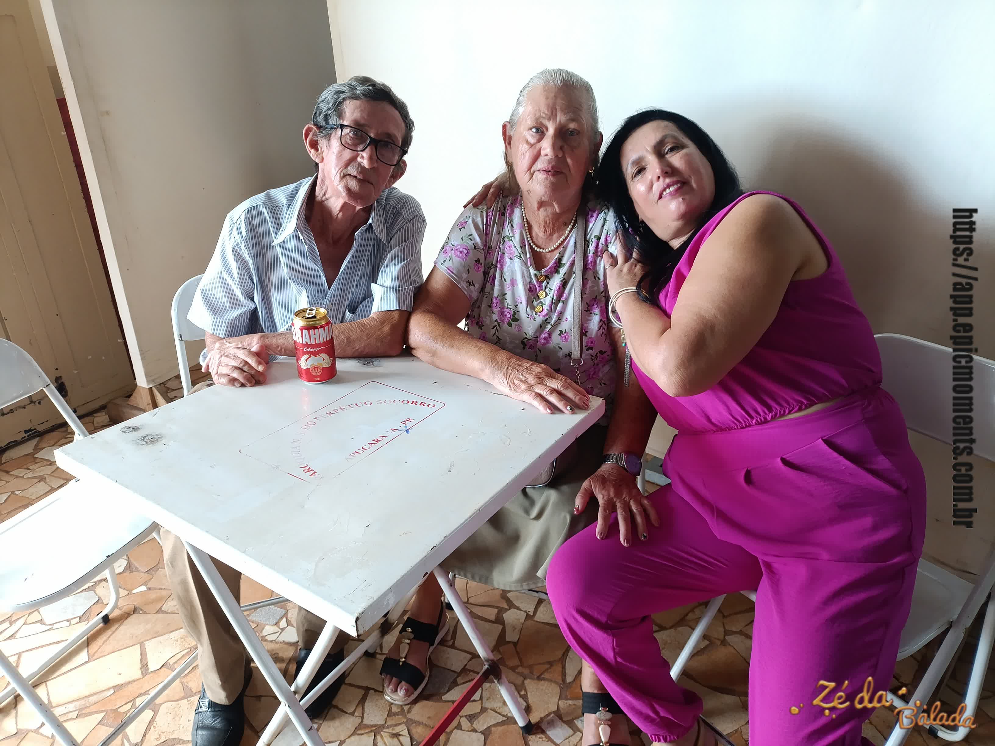Foto a8242345-1417-4808-95d6-294047844e10
