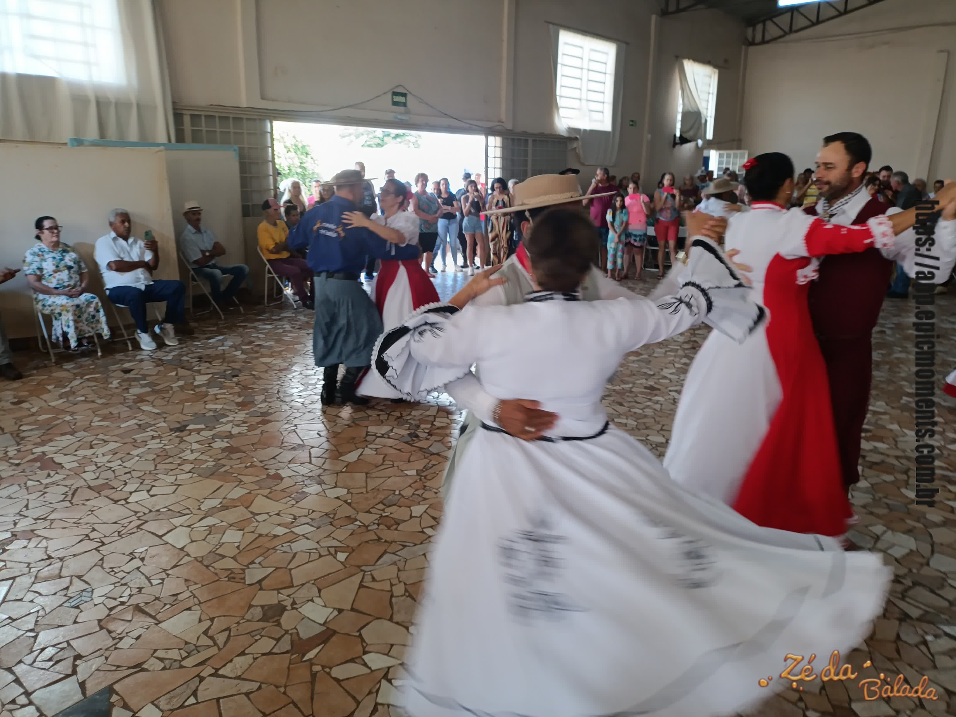 Foto 7271de8c-bff3-4f46-9c54-747f2ba5c25c
