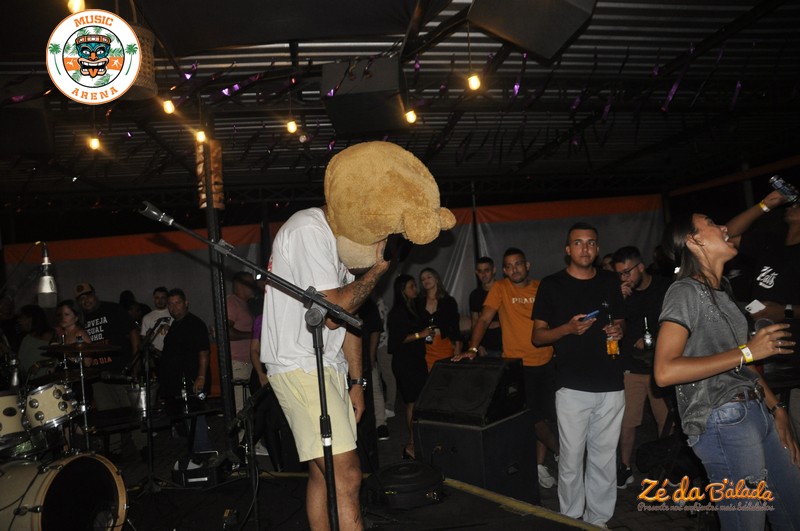 Foto 8e0cdb2c-9d59-48c0-9914-08a65db60667