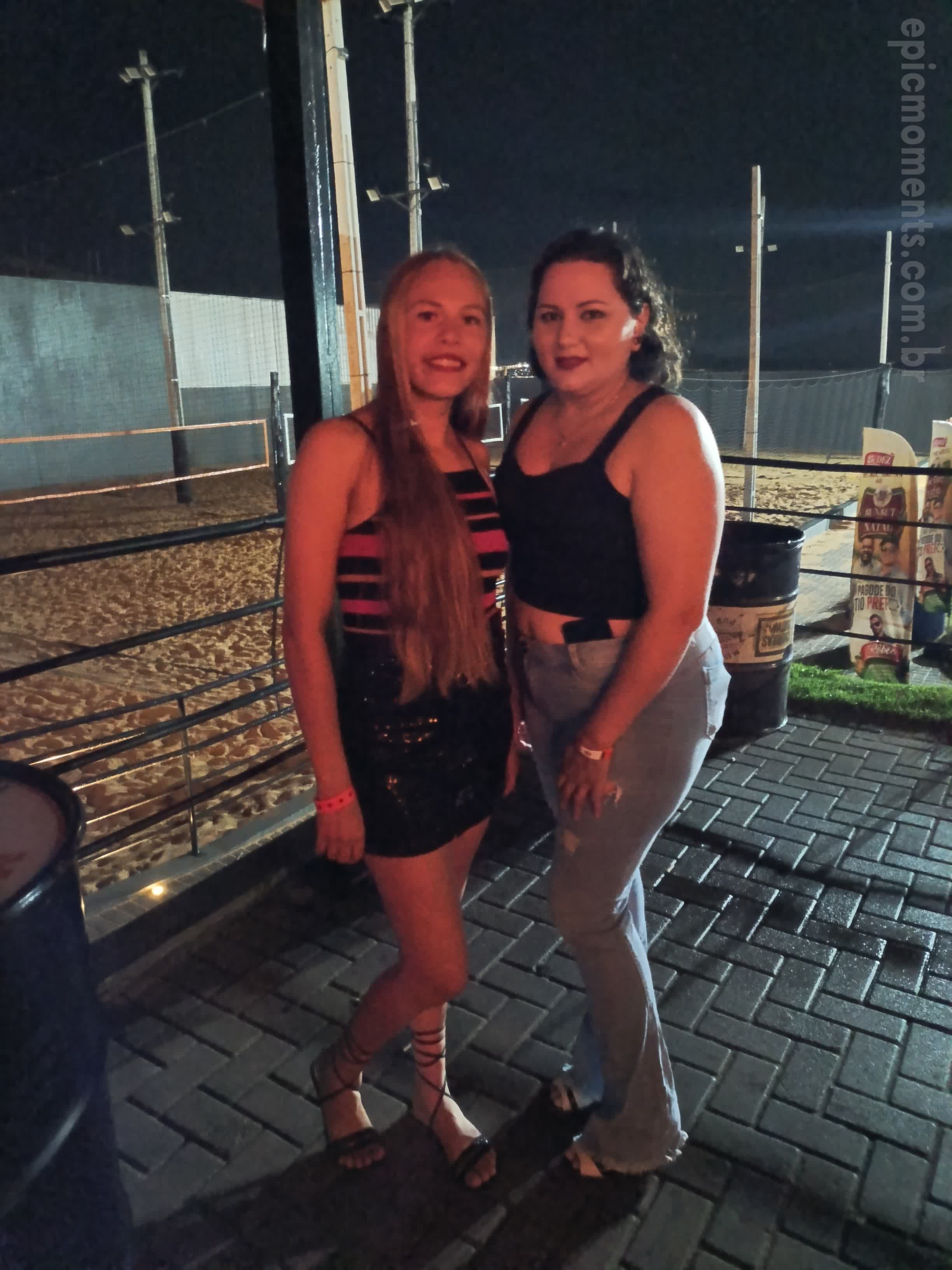 Foto 050a72f3-2599-4175-b84e-65194c590338