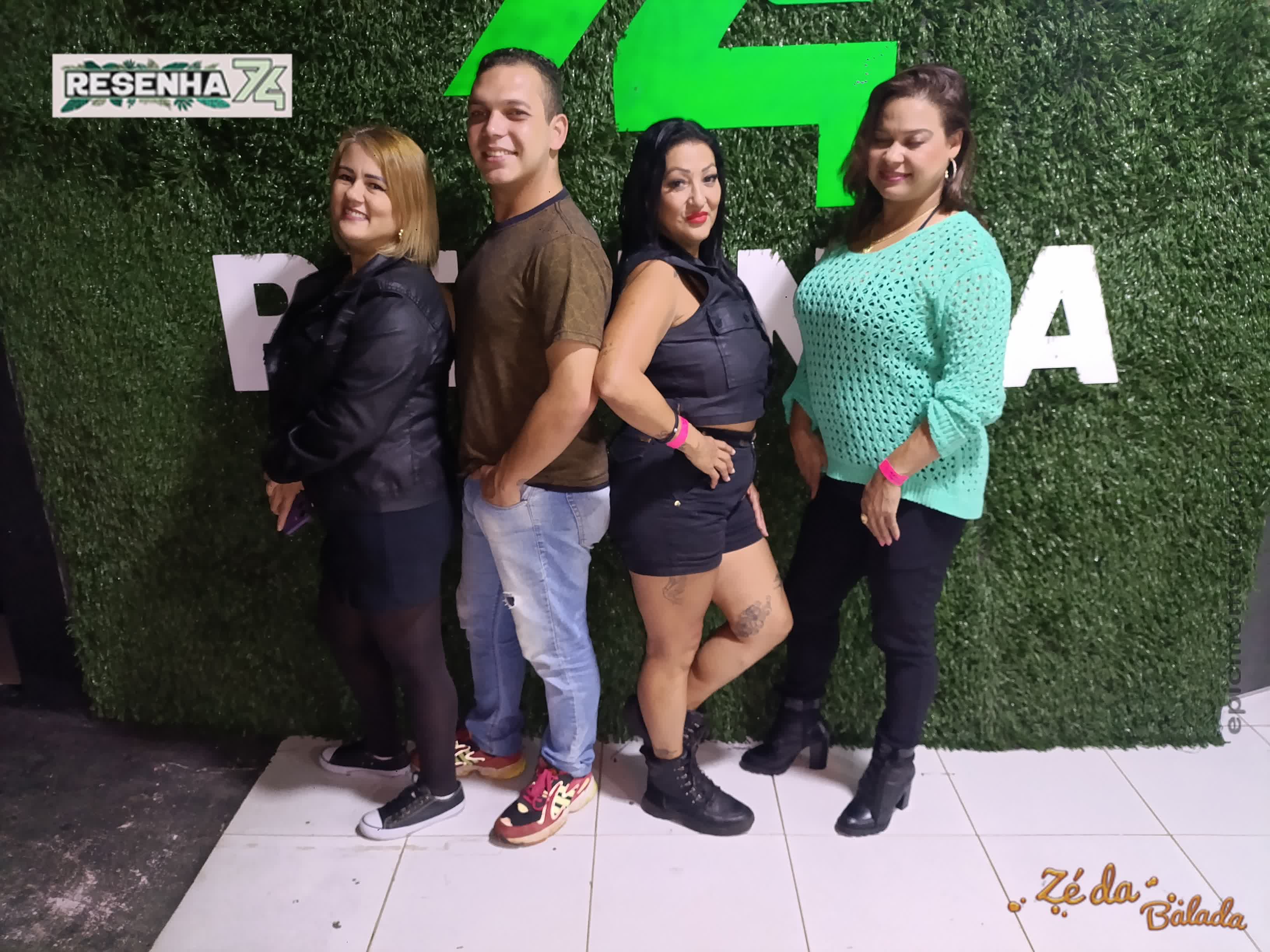 Foto f7f0e32e-5975-4ce9-bb39-24ff0f82ed83