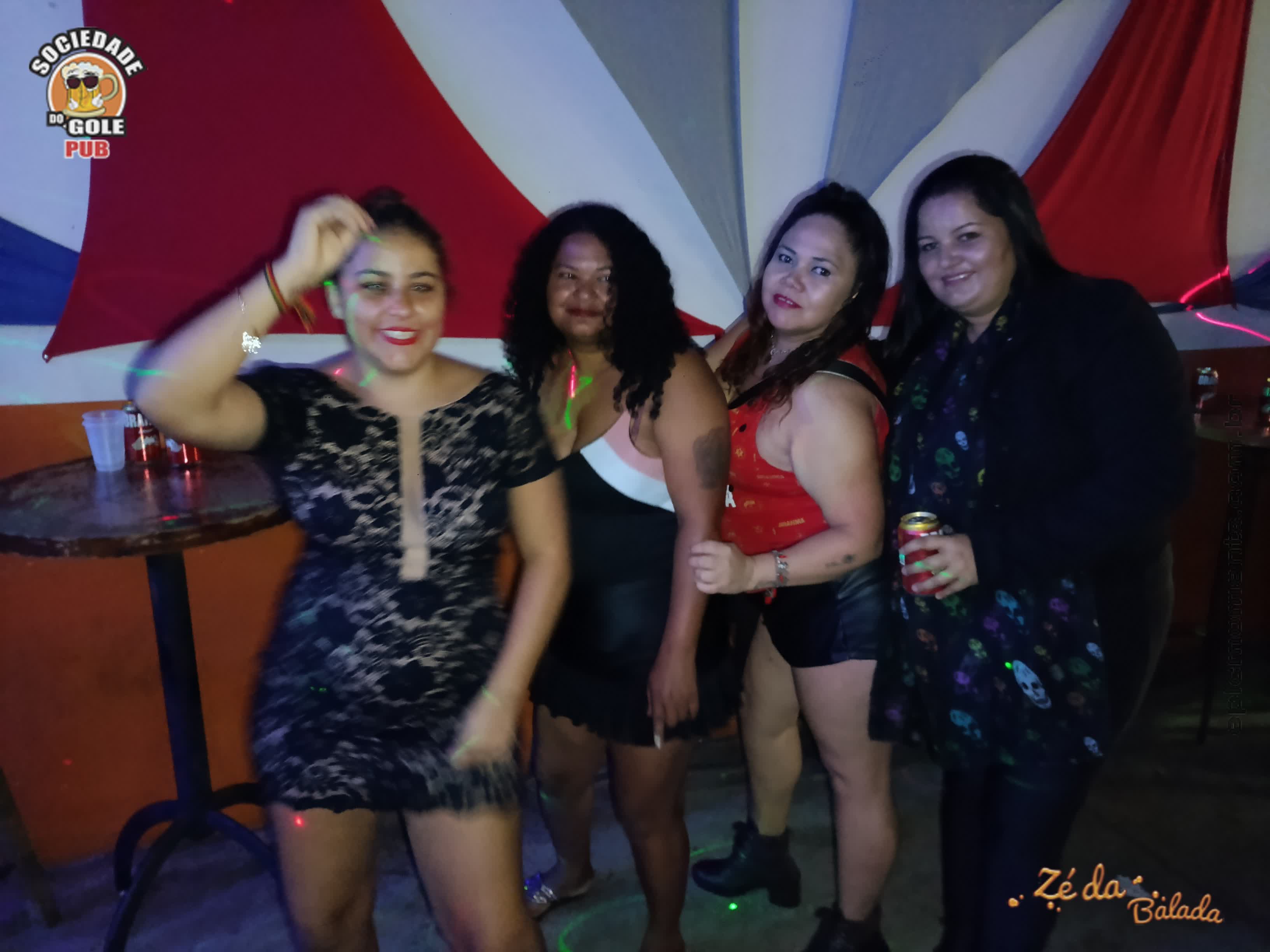 Foto 6a7b44a6-0d48-426a-9e71-0a8f3835071c