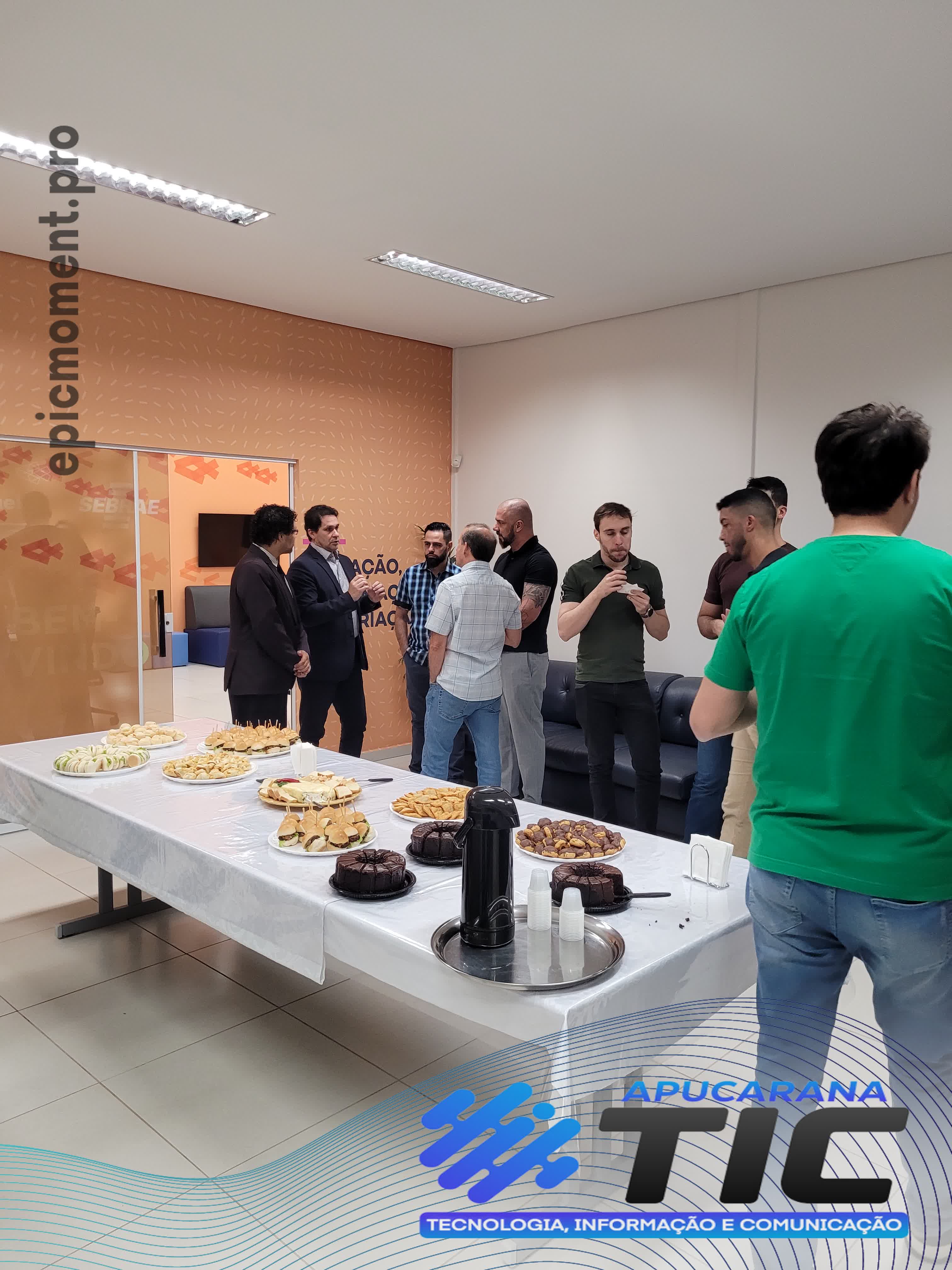 Foto 0086b9b7-e733-498b-8573-c0b36f7b36d1