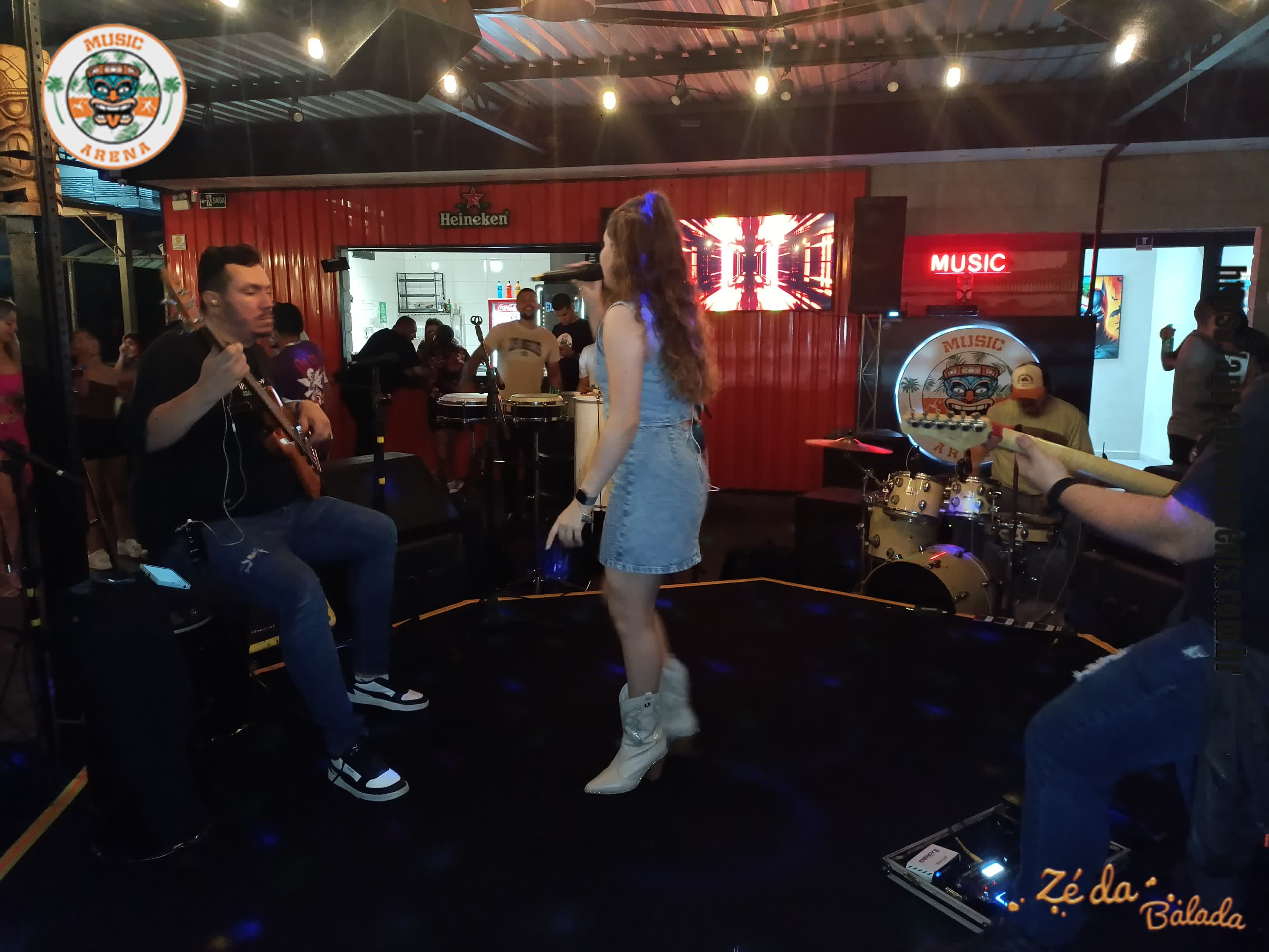 Foto 40d1d83a-02e0-442b-999f-408052a70e6e