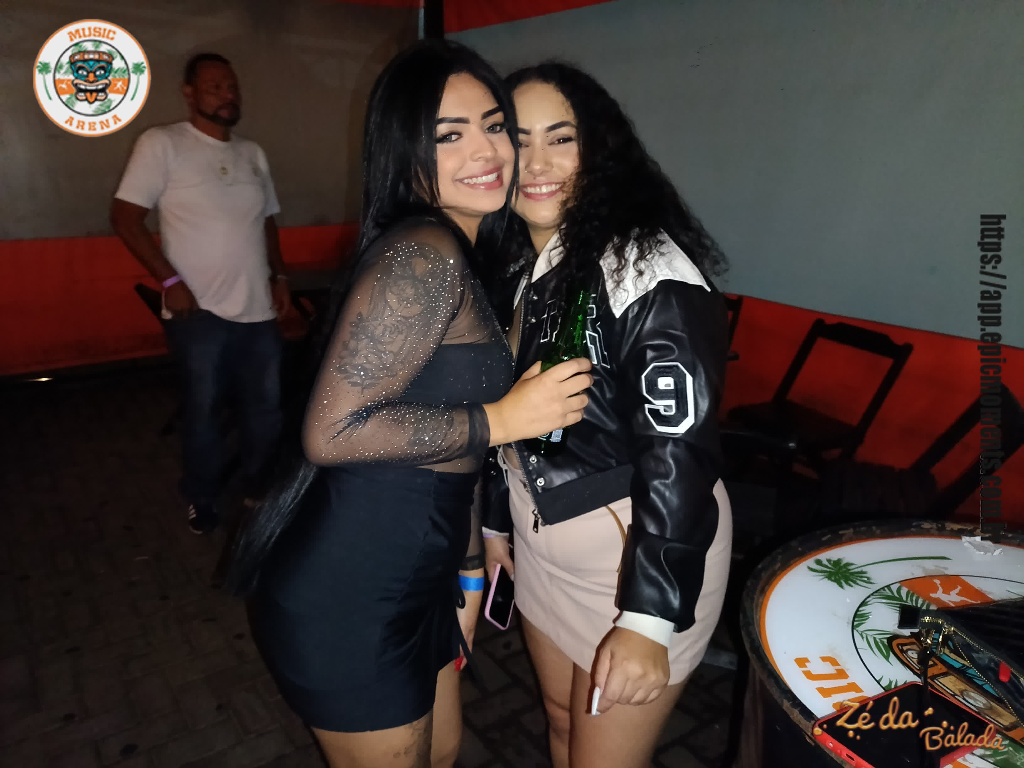 Foto 8bda4a1c-7196-4e95-aa92-a9368632327d