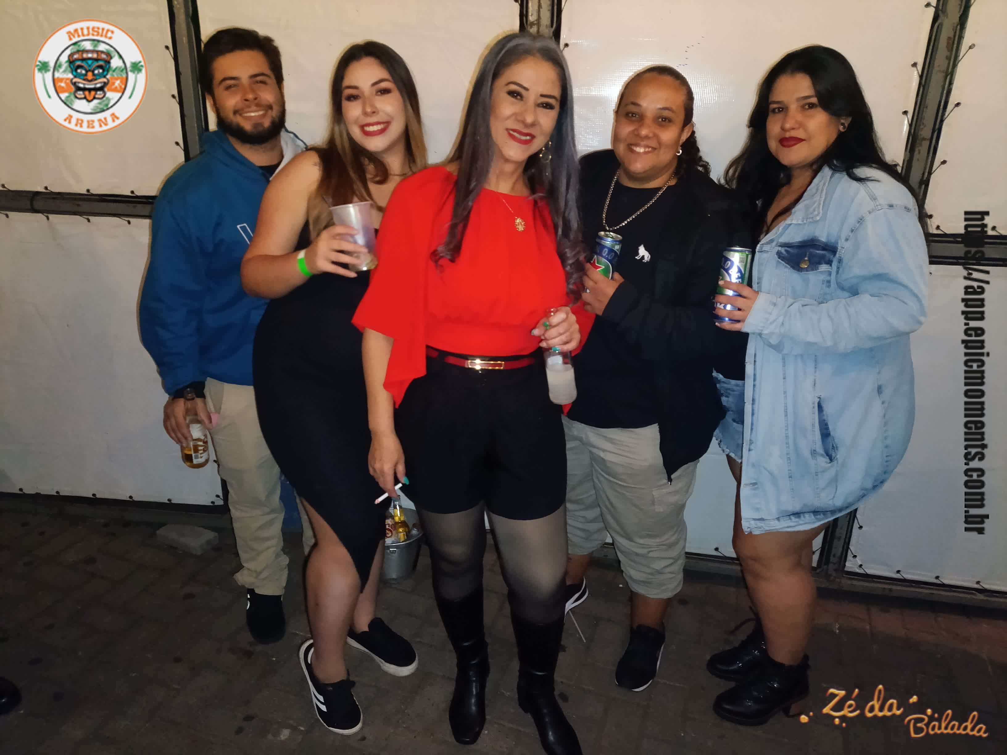 Foto c3cdee1c-ea02-48a1-9494-46ba0bf65788