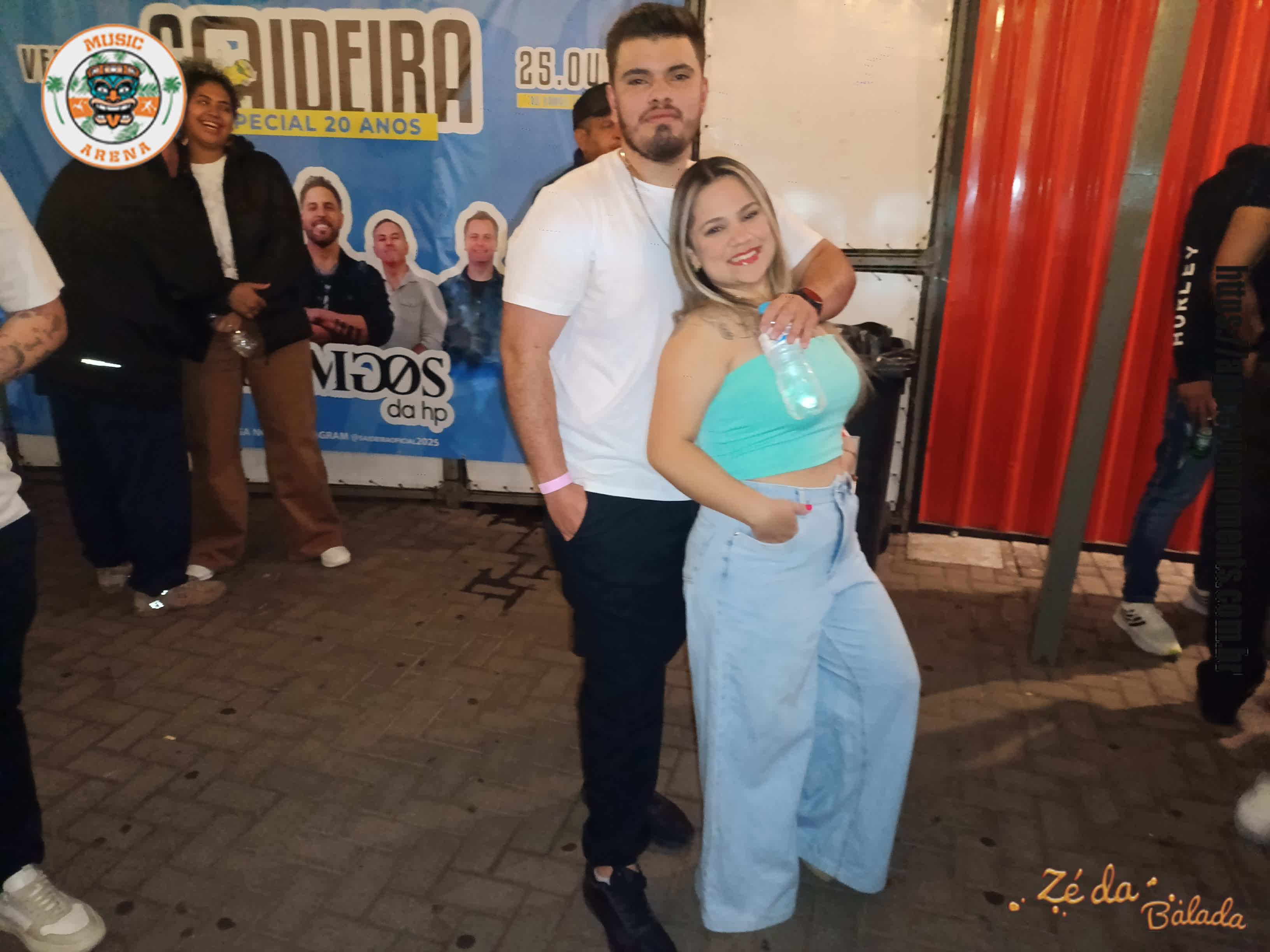Foto 400a2d5c-a84b-45c6-9d98-b0a428419c1b