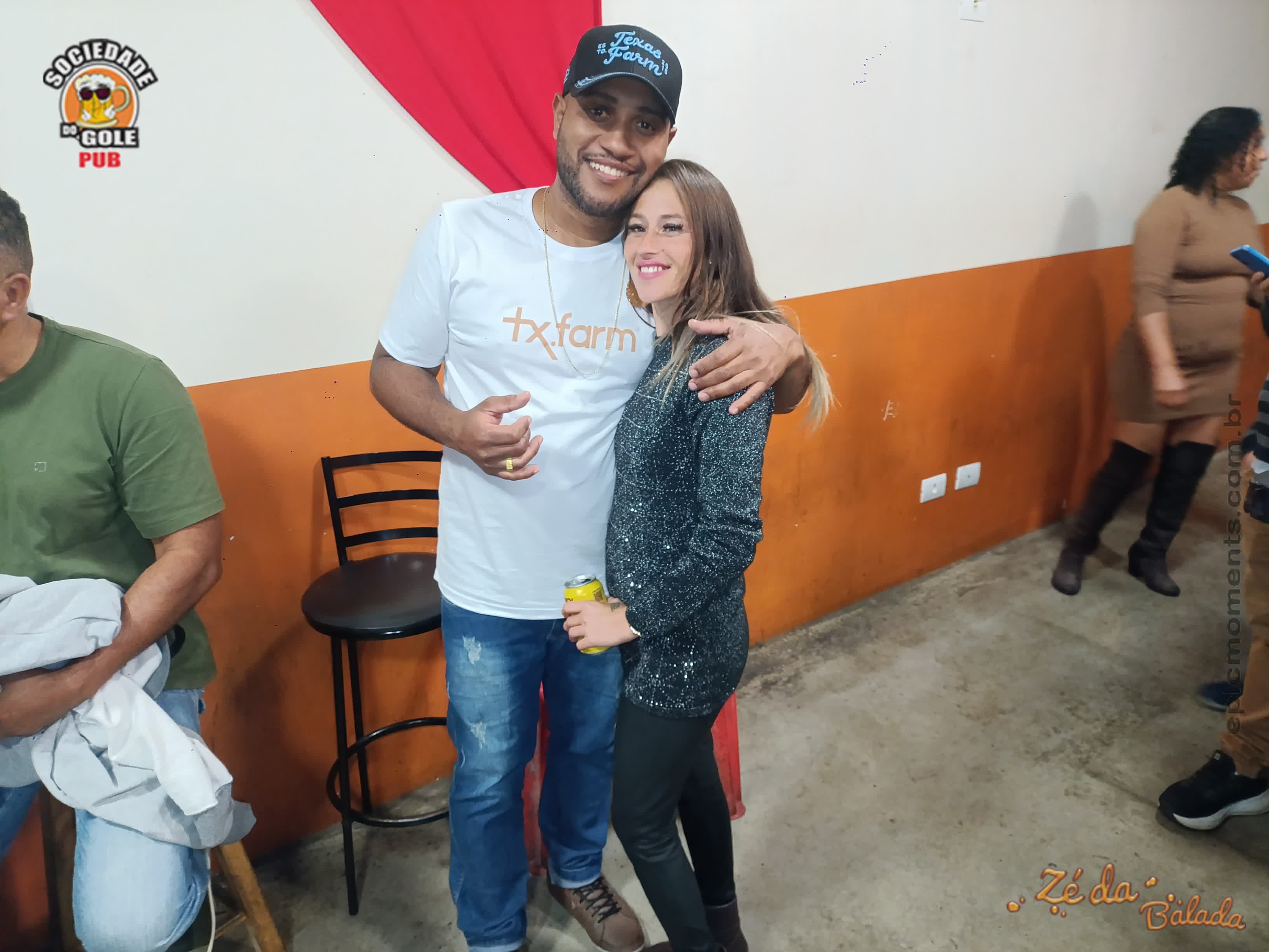 Foto 4e3e7b63-4fe6-42c6-bf87-1a5585c49181