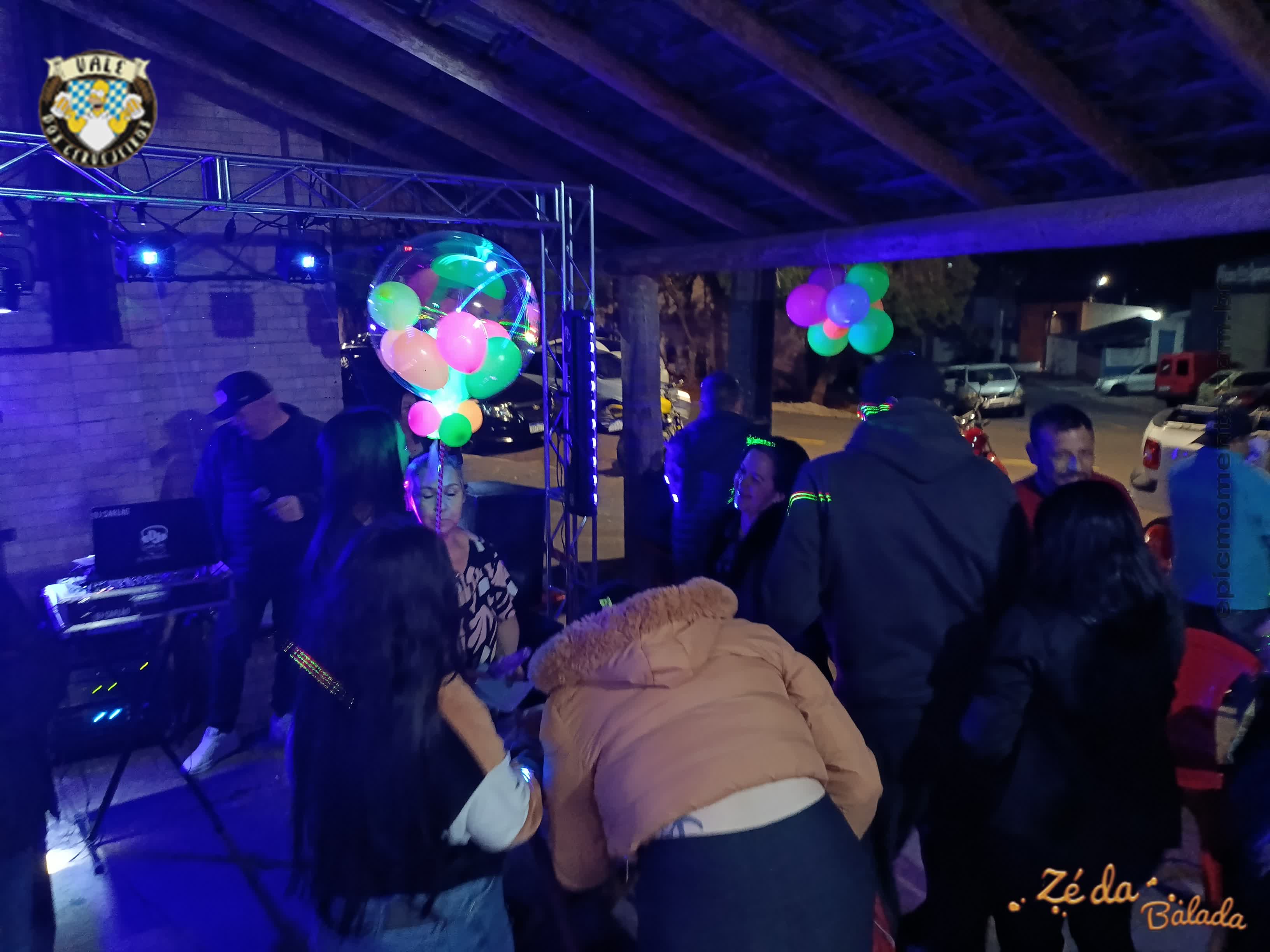 Foto f0086bd1-702e-40e1-8da4-1672cd0bb7a3