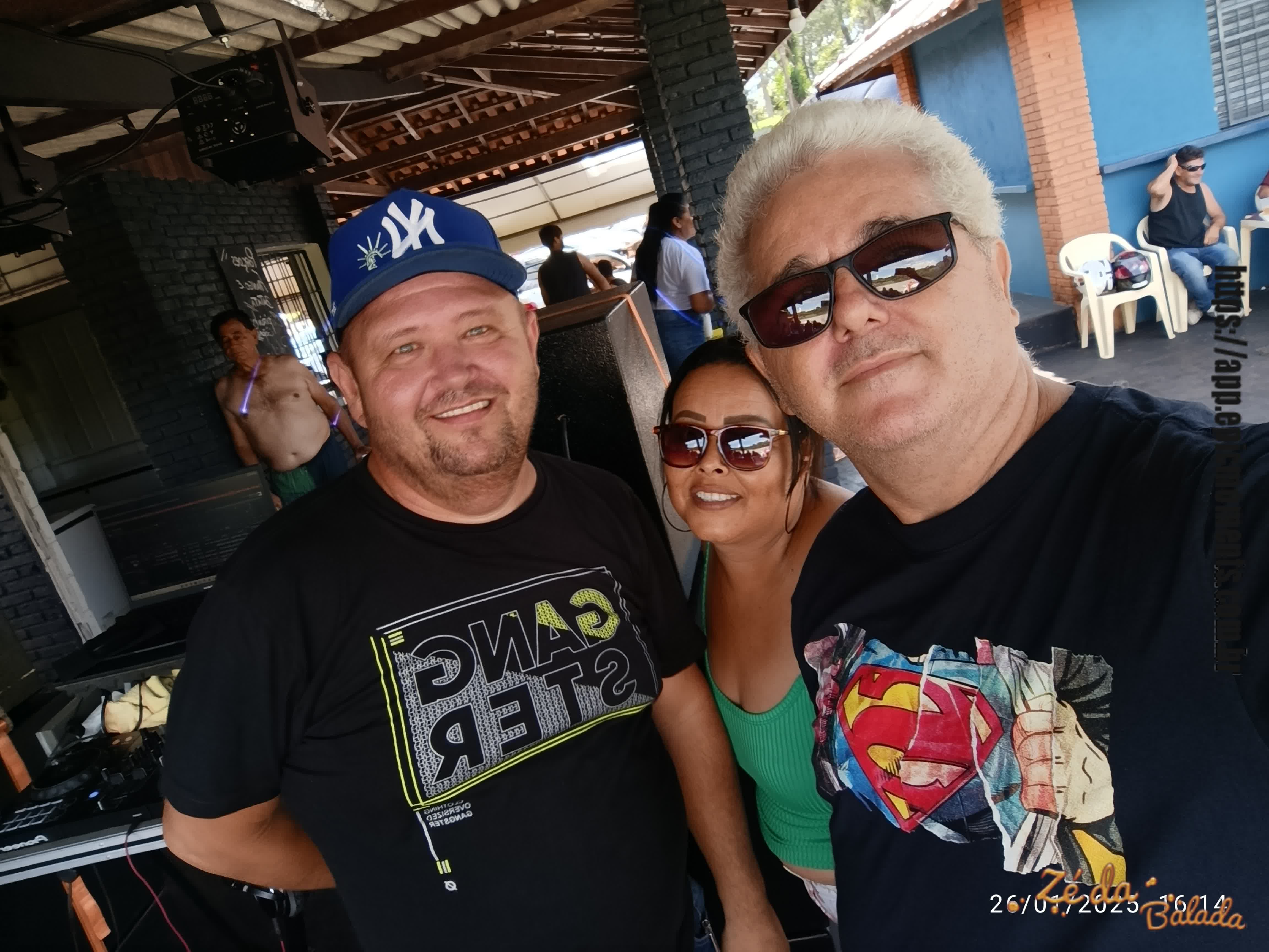 Foto c0a839ff-292b-4203-ab98-48ac4c025c2c