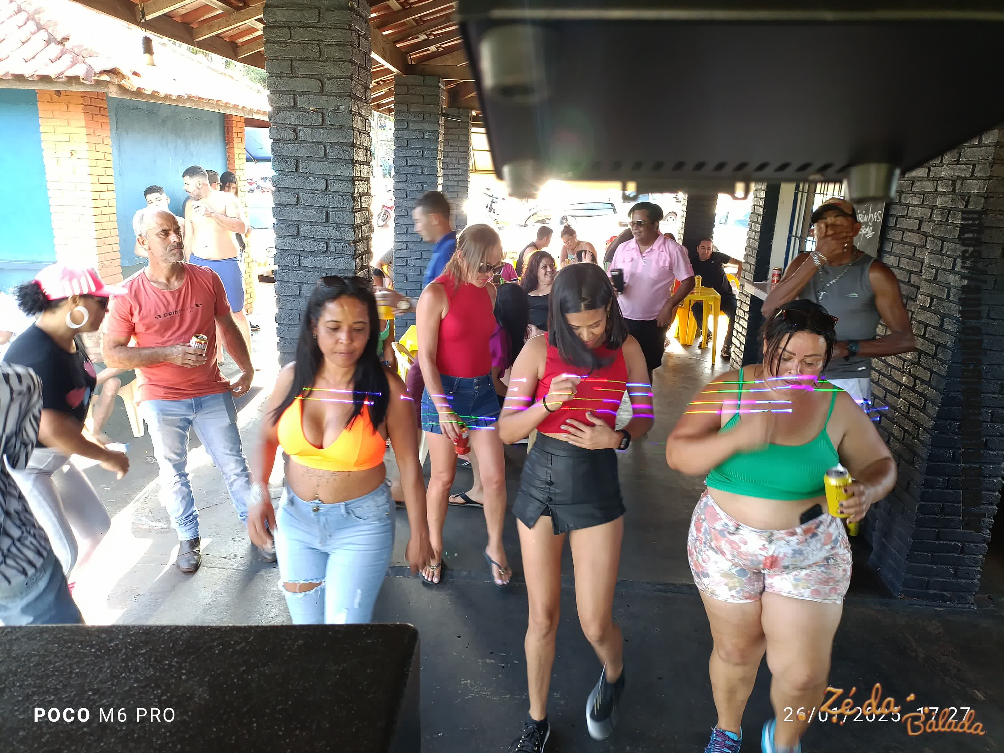Foto ee86de2d-6068-44ba-b6f6-cd64e61b974f