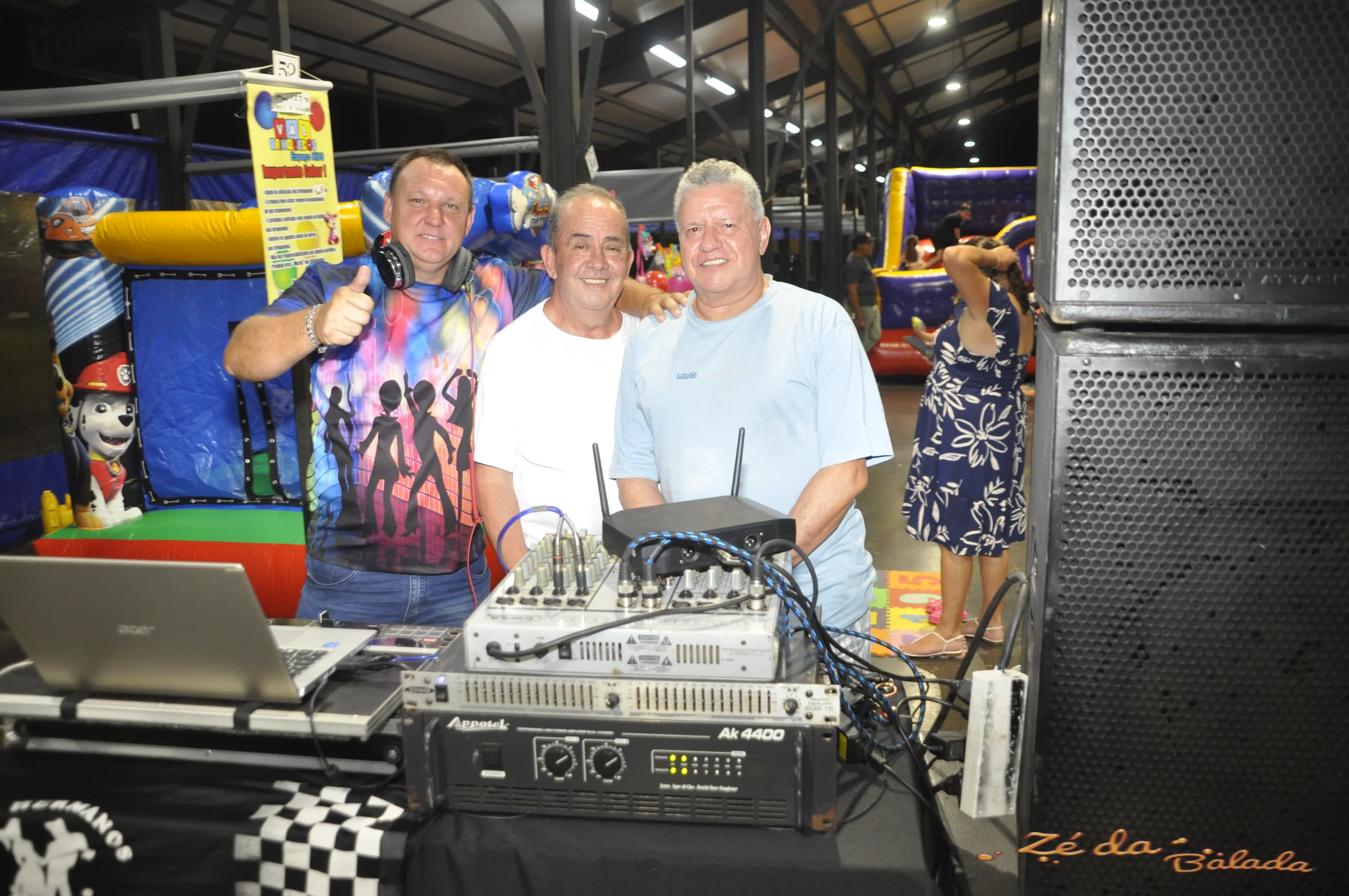 Foto 1a2533a1-c1a5-4727-8f76-806734430e24