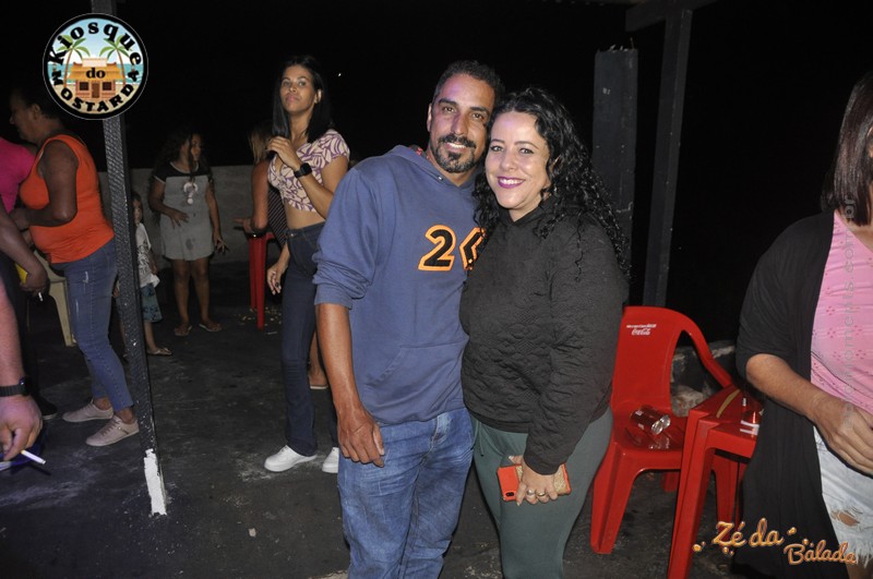Foto 78574636-3d43-4ffc-8dbb-ba95dda23e27
