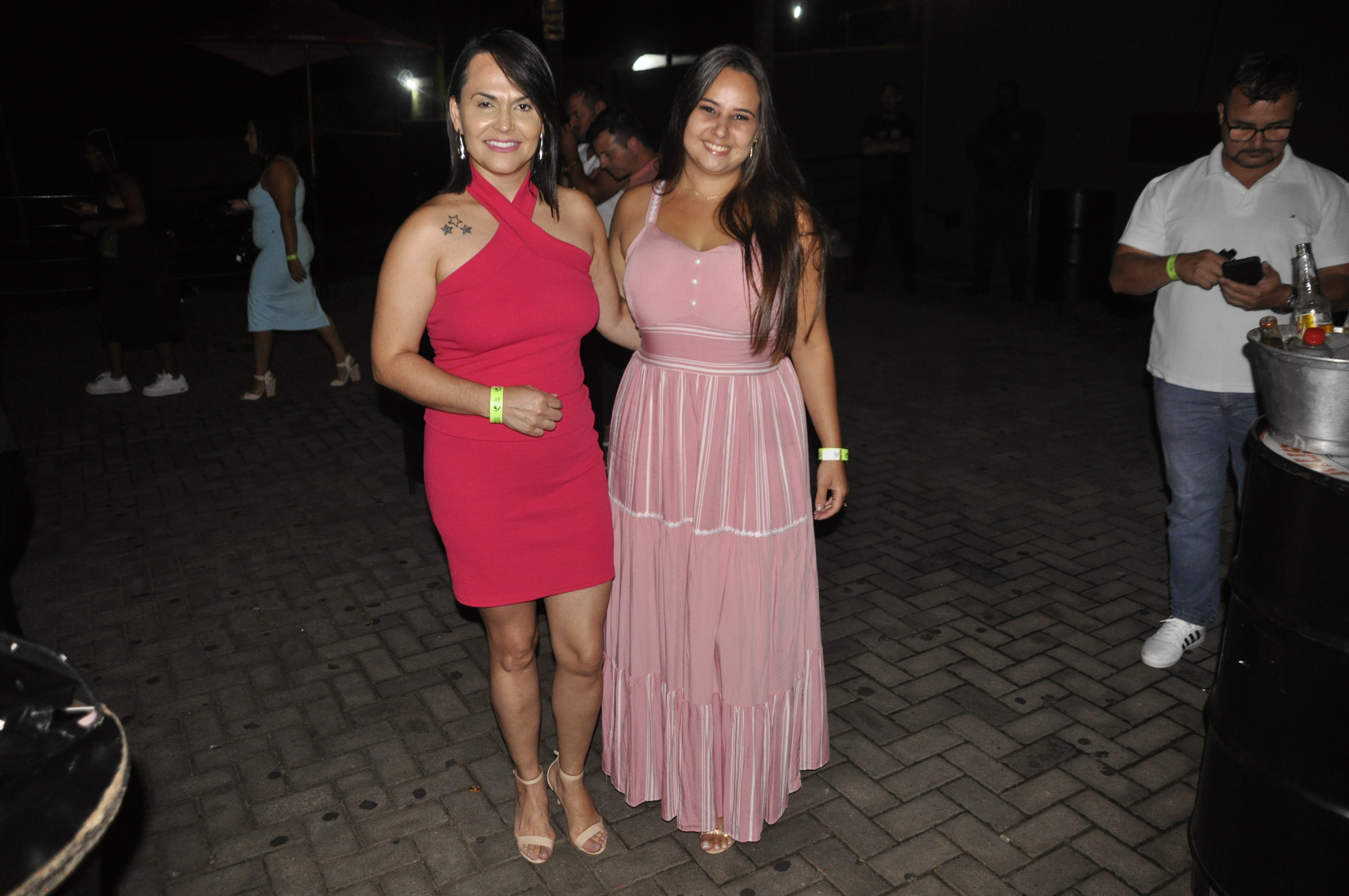 Foto fe60f7ca-4534-49bb-9716-7753b0a48f78