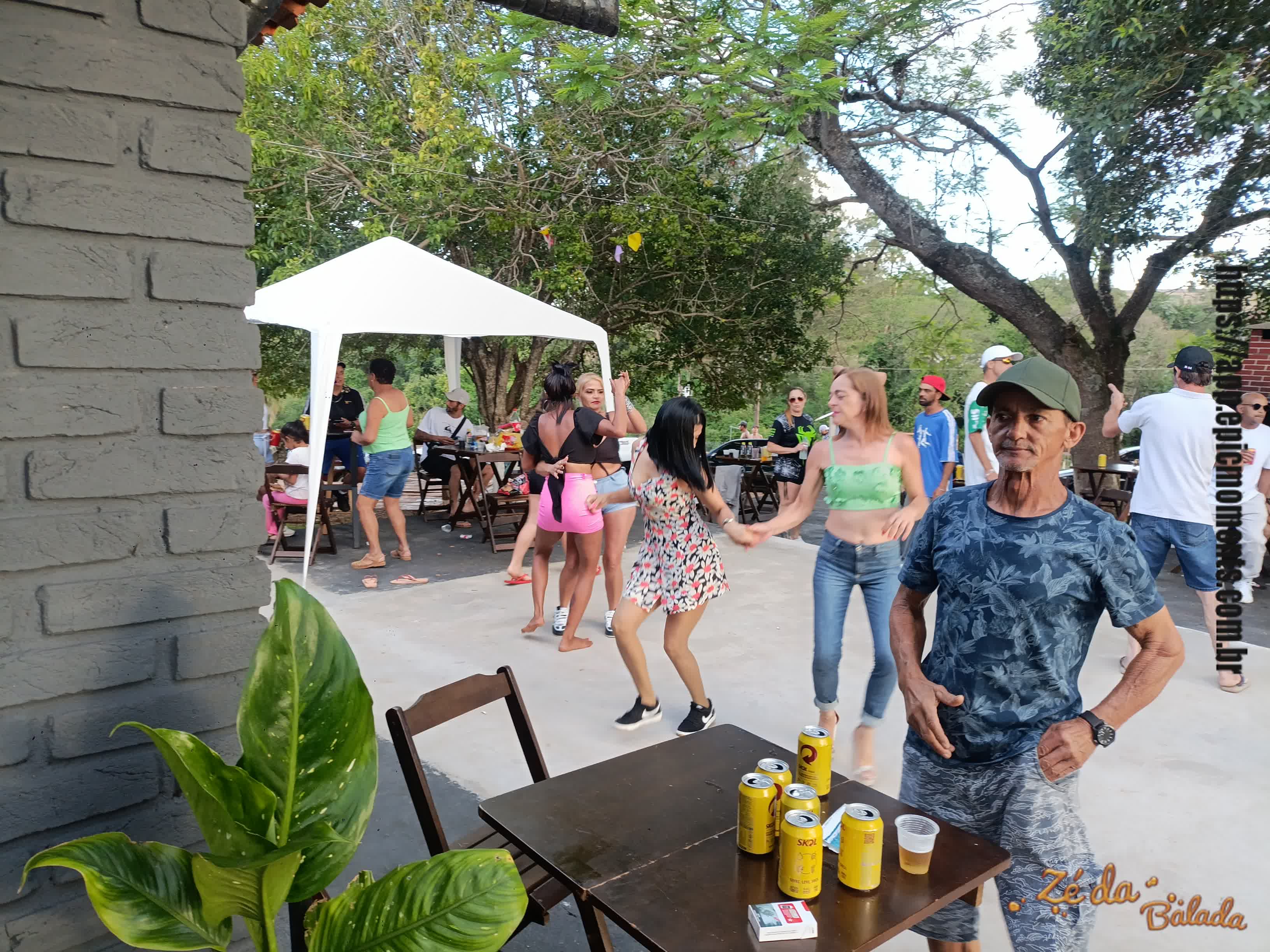 Foto 59c72d49-2f3a-4c17-9e86-a99d60cf5985