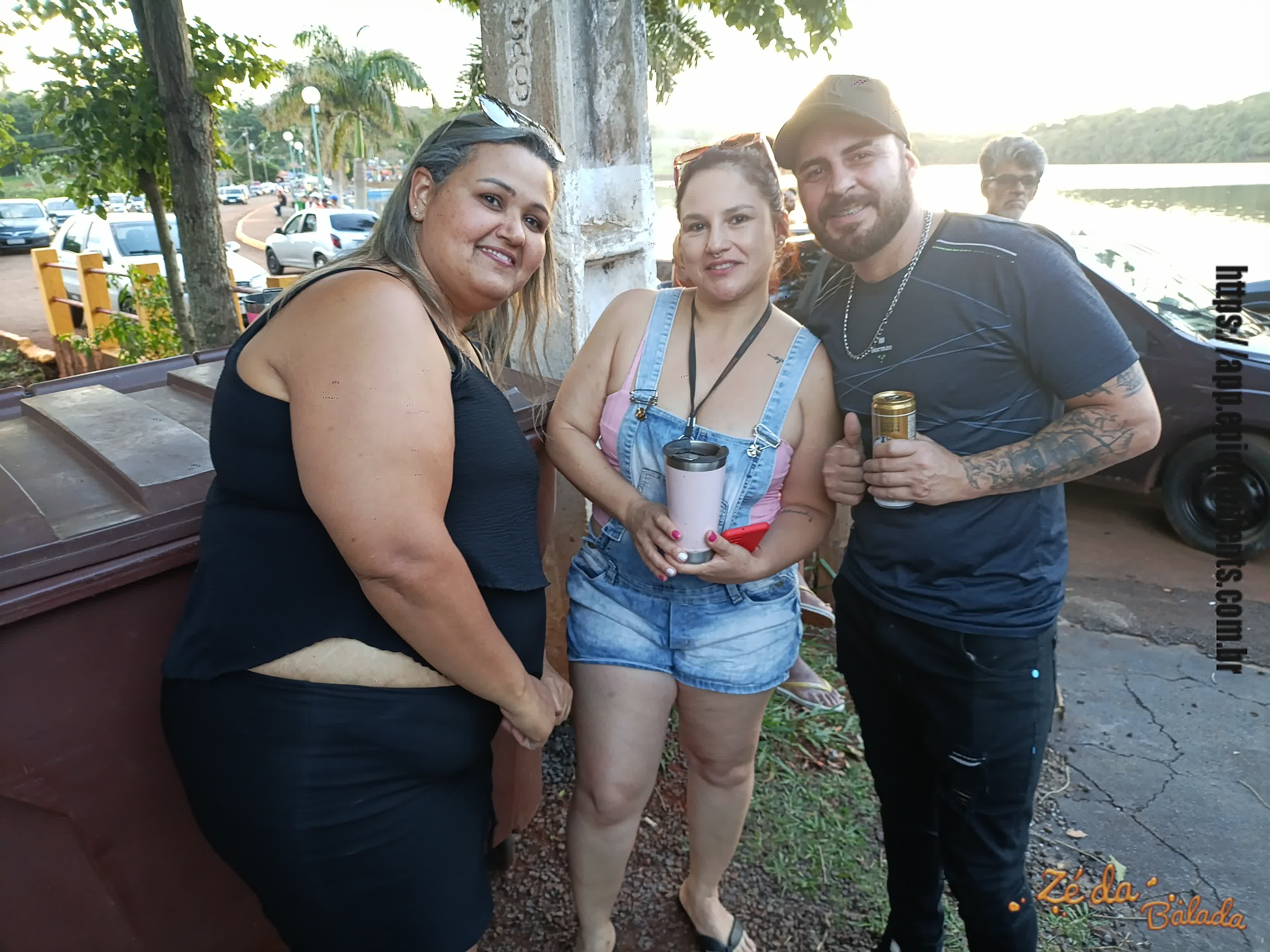 Foto 0e94efb3-b02a-4f27-9881-1ea6b5f589b6