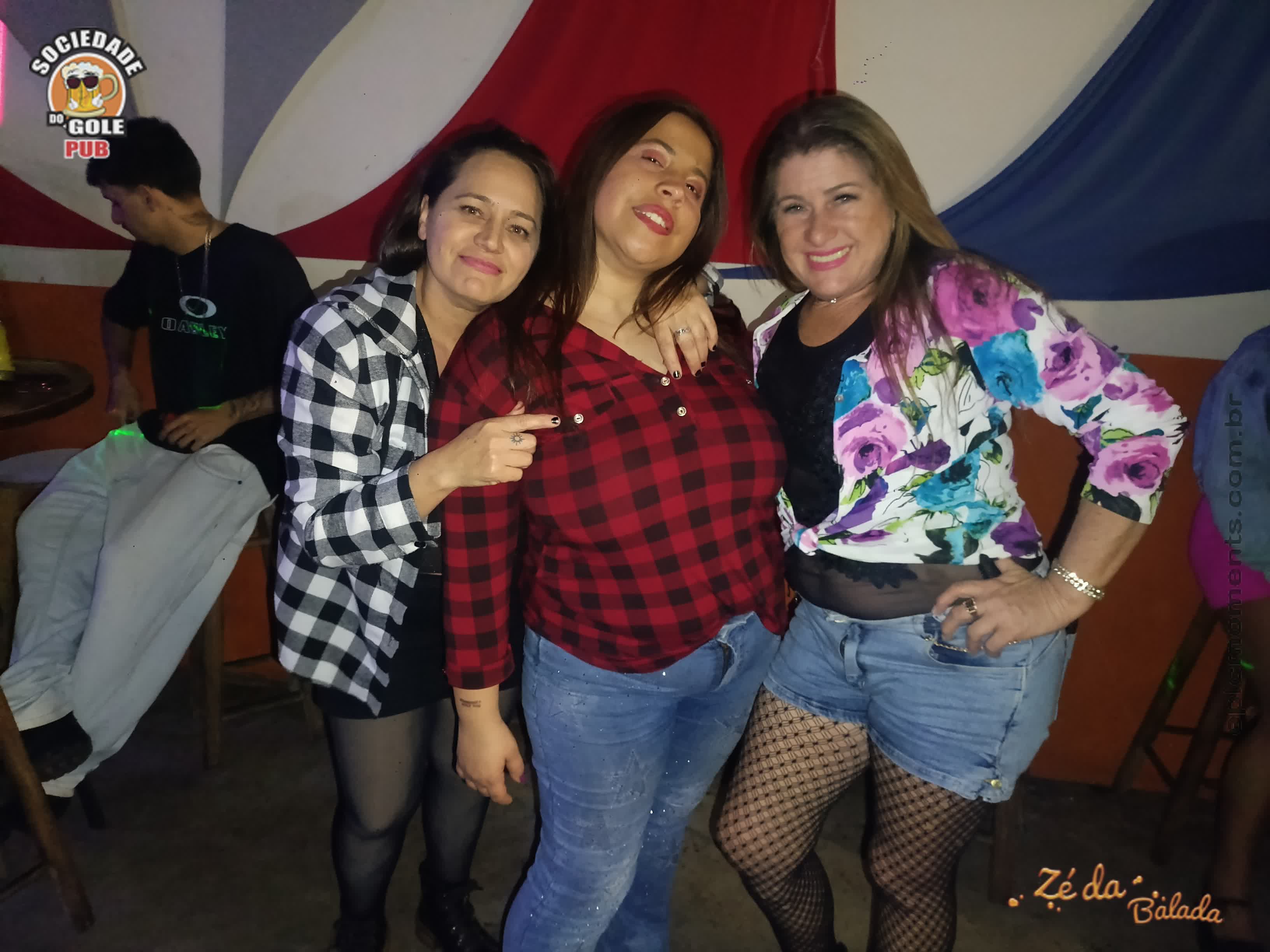 Foto 44096598-f77c-4594-b1ff-3ccd1591c580