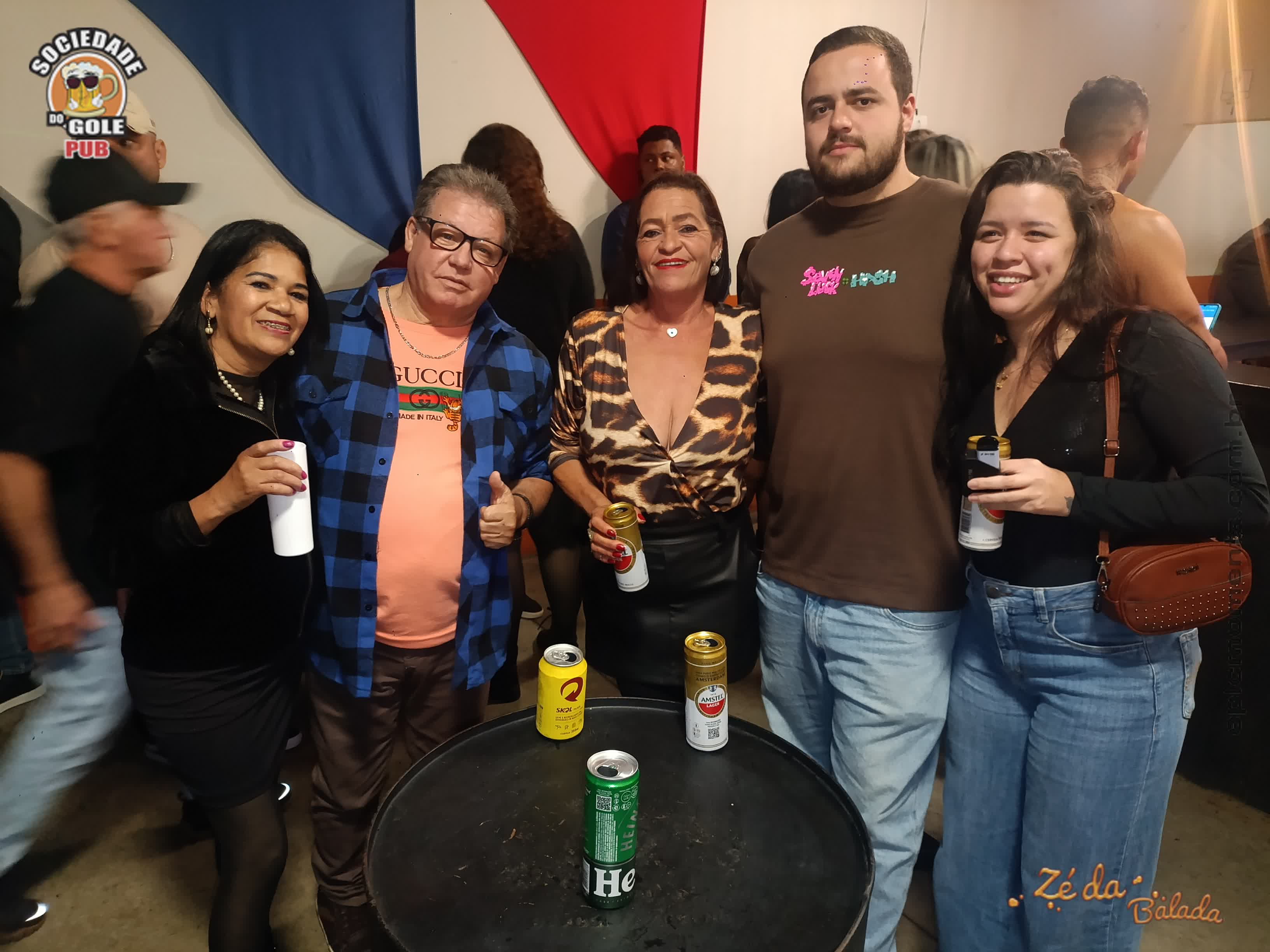 Foto d26329da-1361-45fd-ad77-e7c5f4512ff8
