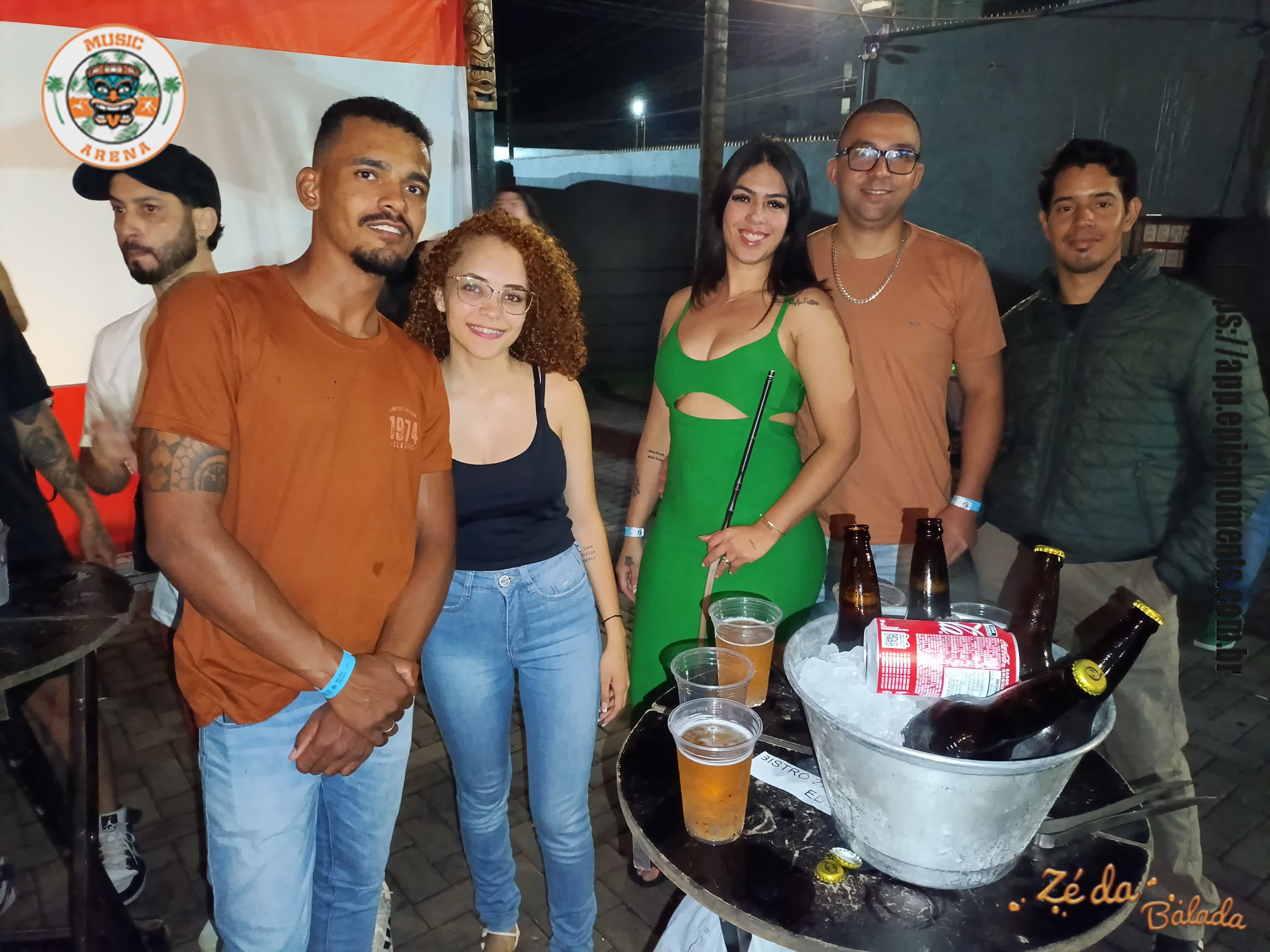 Foto 481d1d5f-4b13-4f7d-9f53-96e05bbfc21f