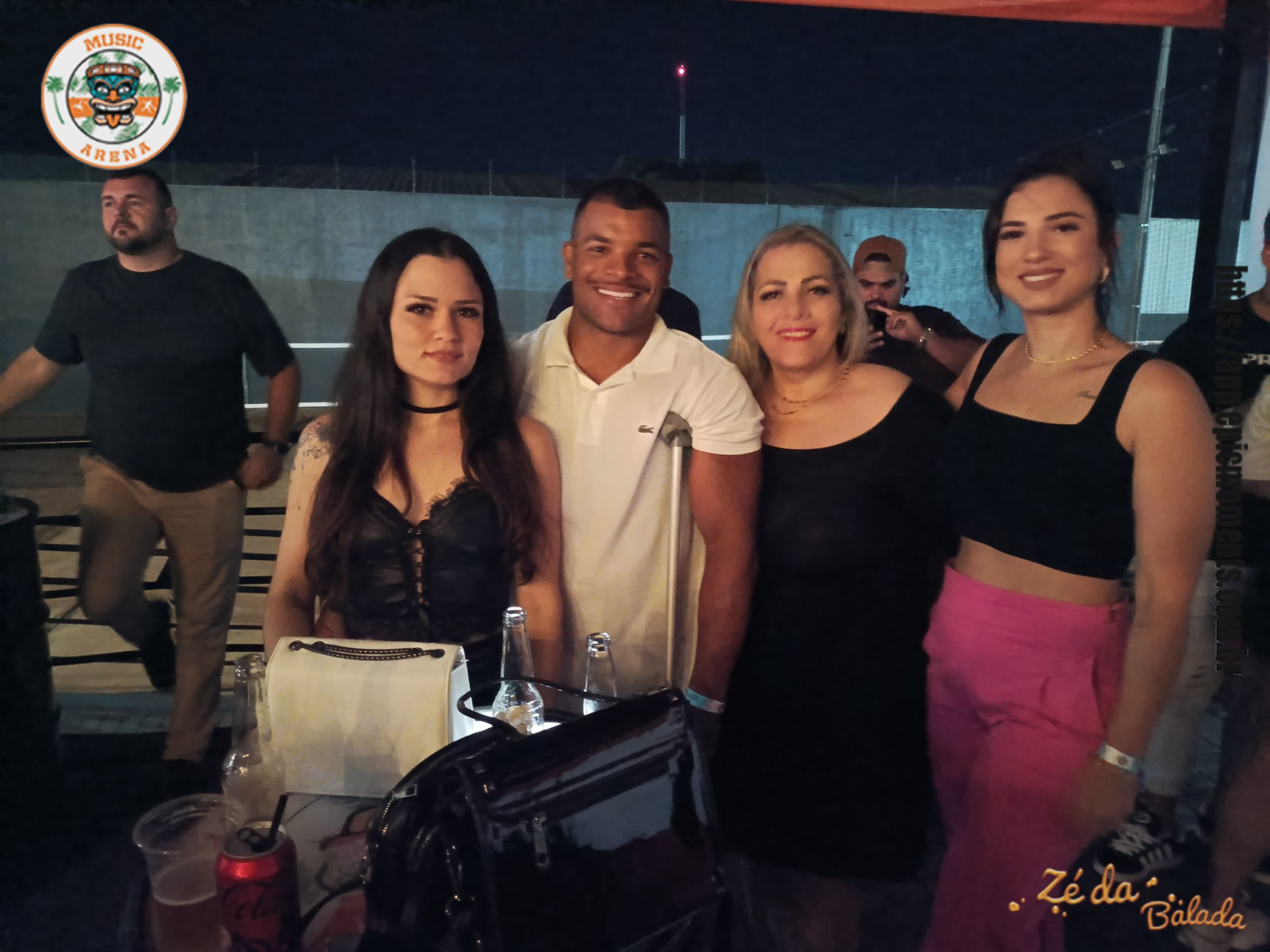 Foto e47fe530-0608-447f-bed8-9727adfa0dde
