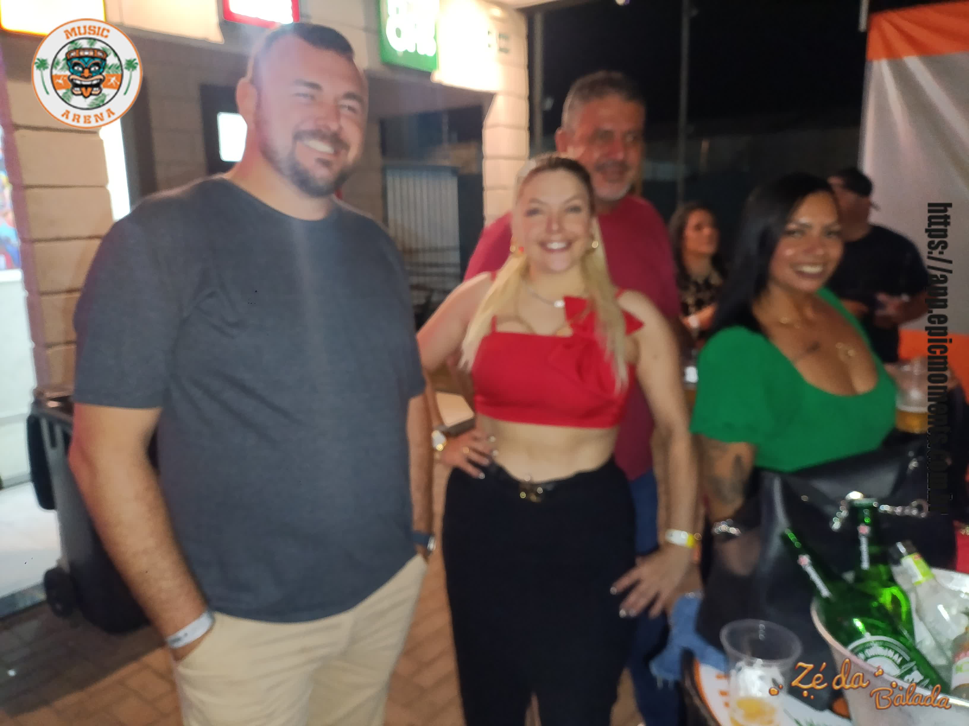 Foto 4c4214f3-9347-4ec9-8ecf-6f9941c588cd