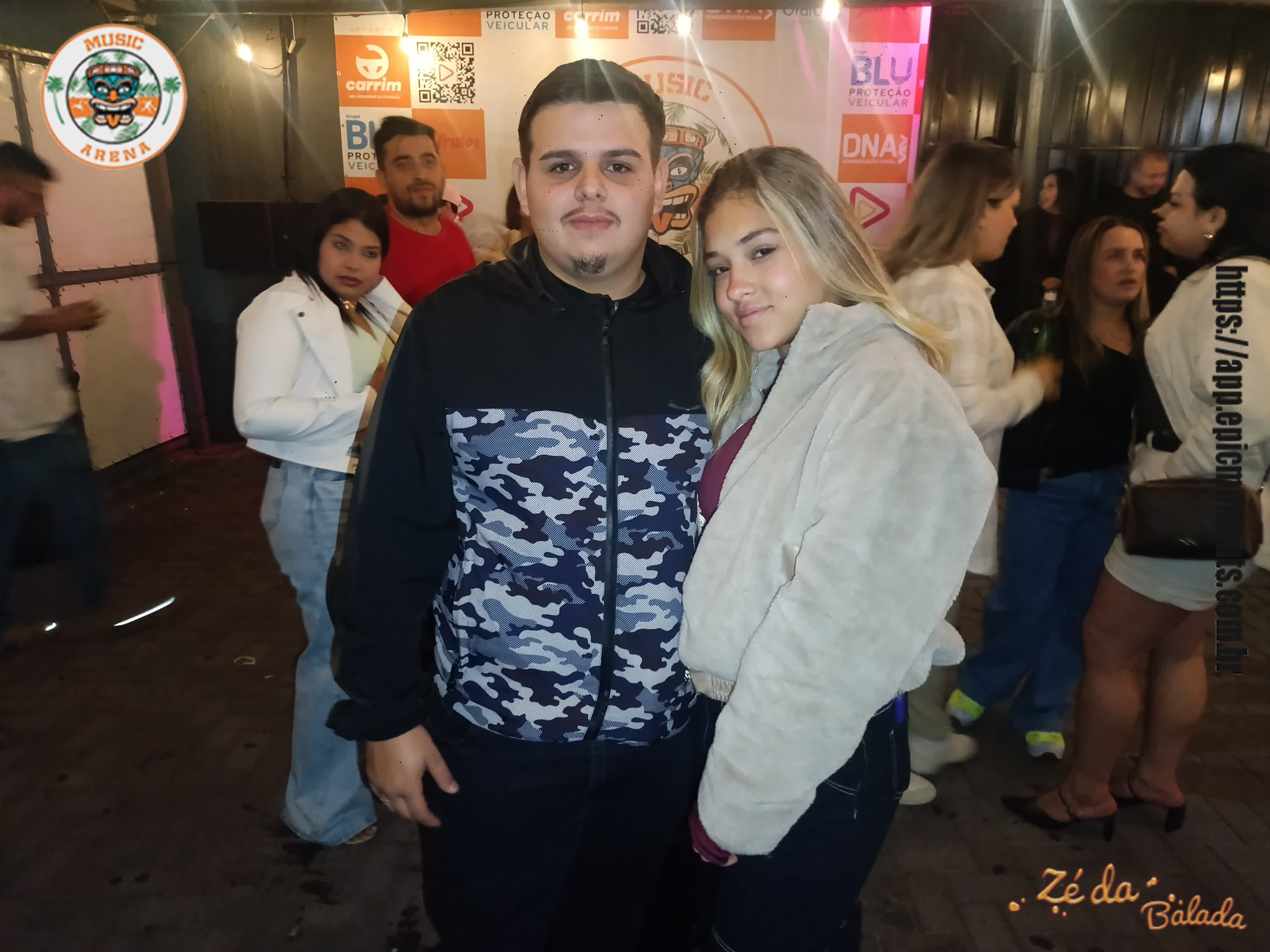 Foto 8870859f-dba6-4f5b-94ca-a4a0df74f165