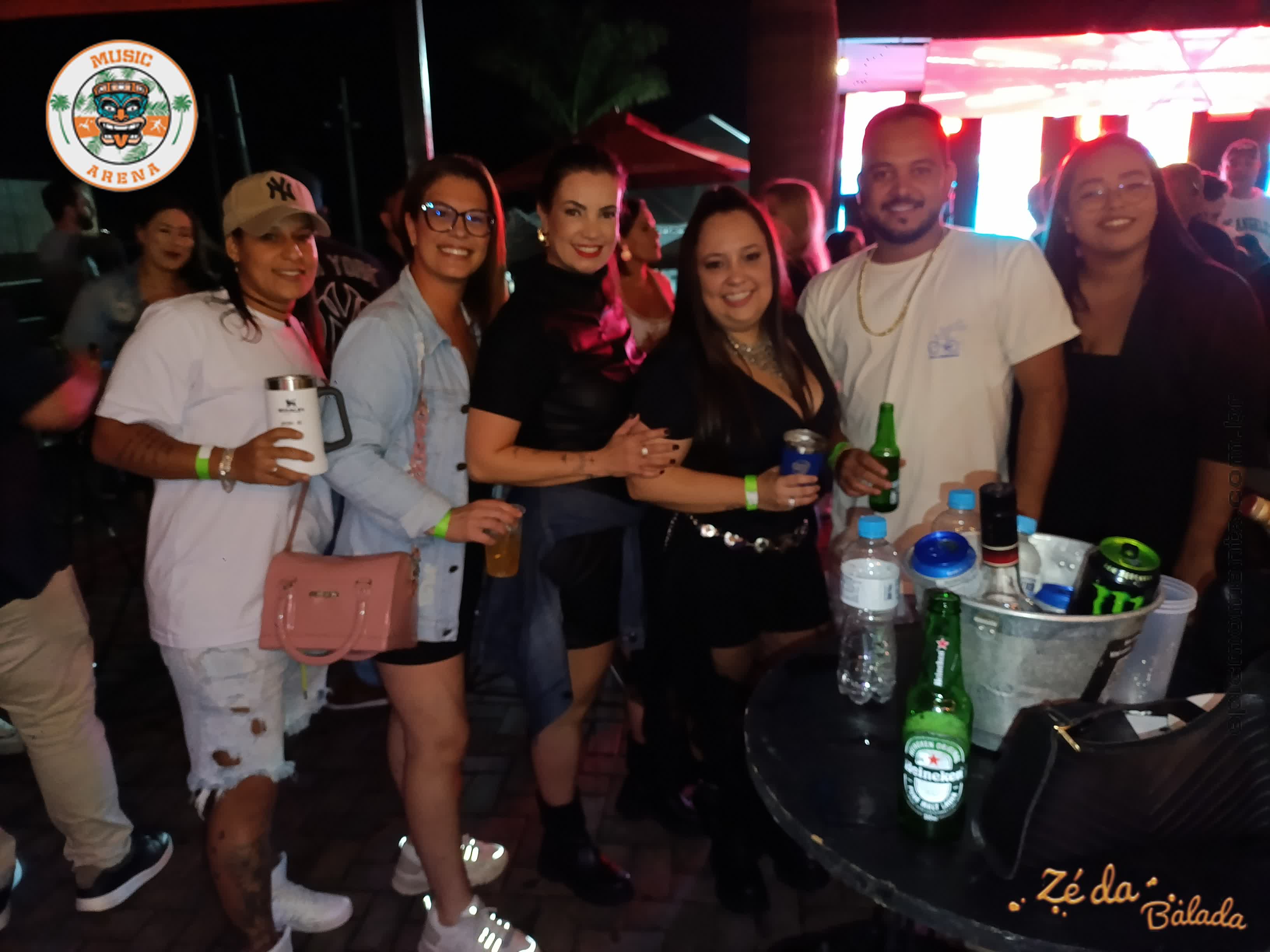 Foto e49dac86-b078-4019-a1f8-d63a71c05e5f