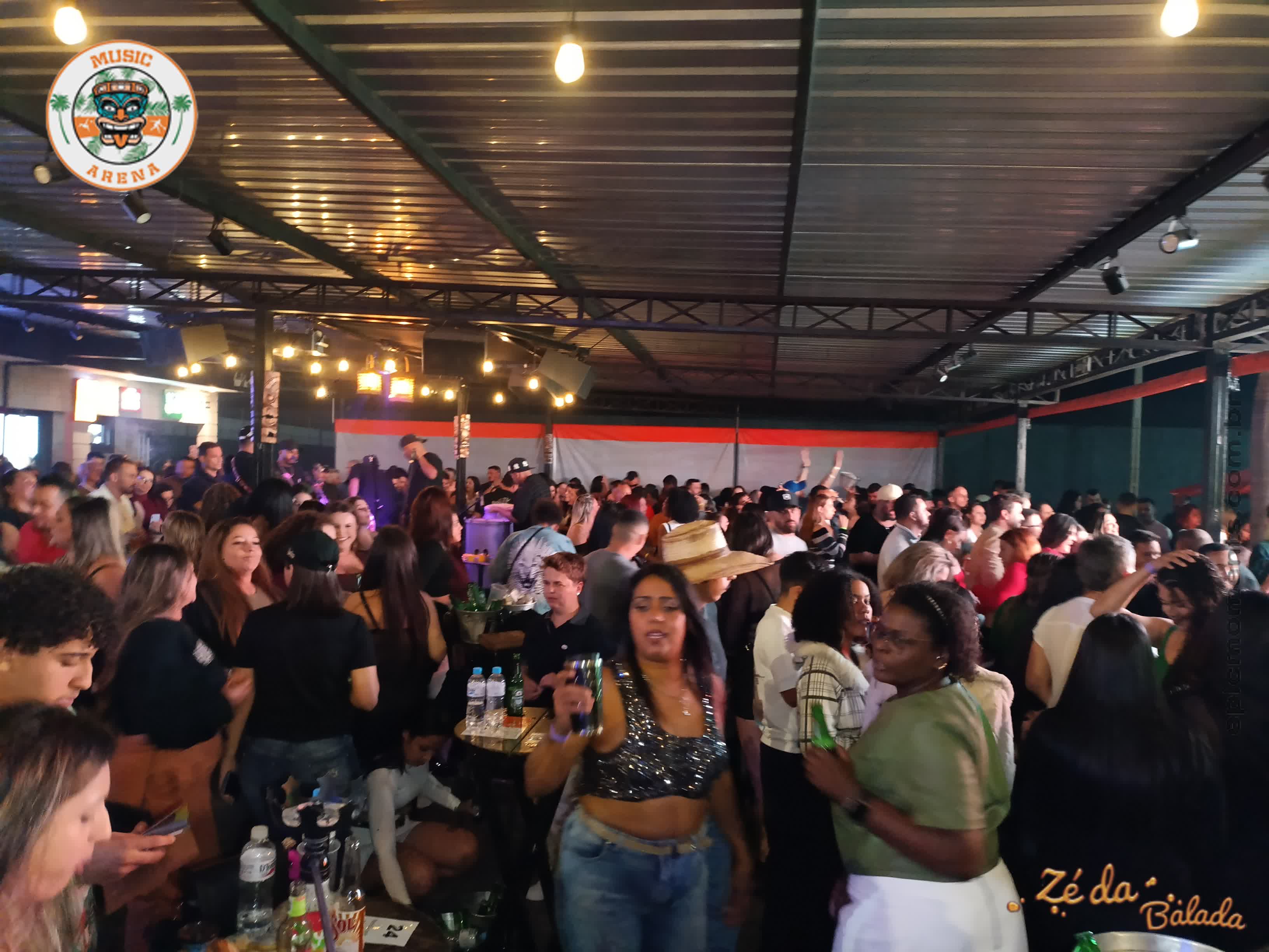 Foto ed7a6f1a-f909-40fe-b0b9-32edb749aabb