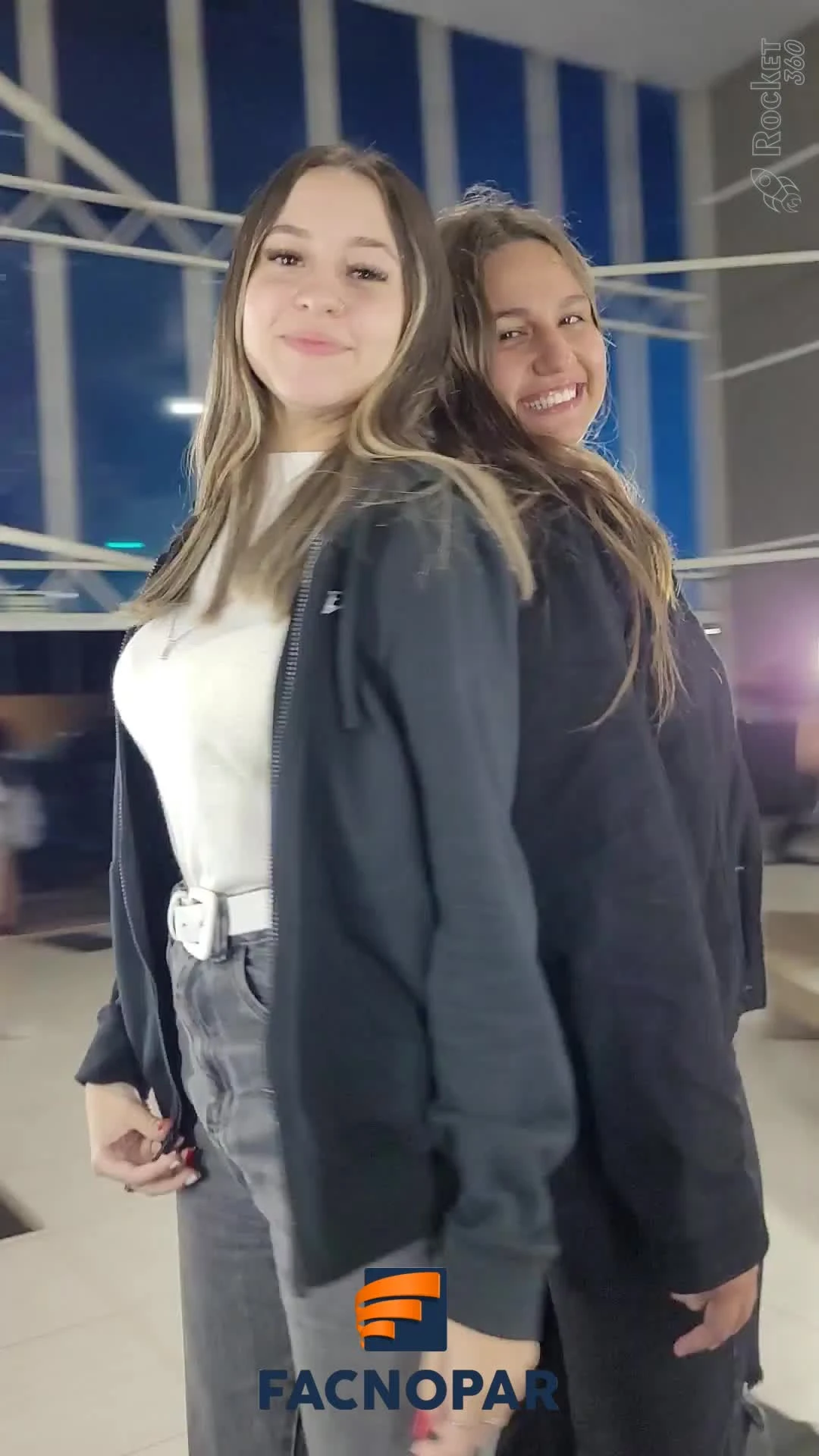 Thumbnail do vídeo 13c253e0-a530-4b4b-8793-92c0b30c9665