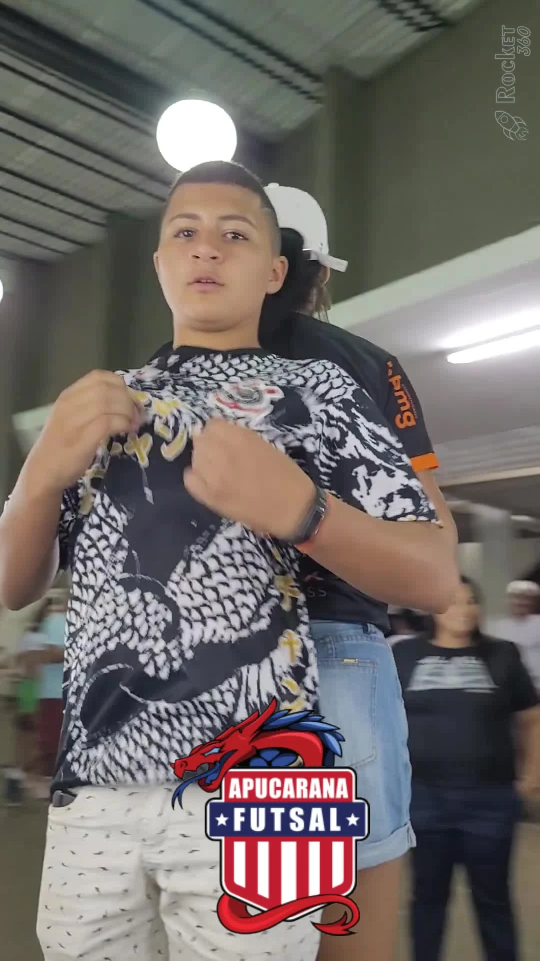 Thumbnail do vídeo b2832679-6ab8-487b-b10d-215ee168d99d