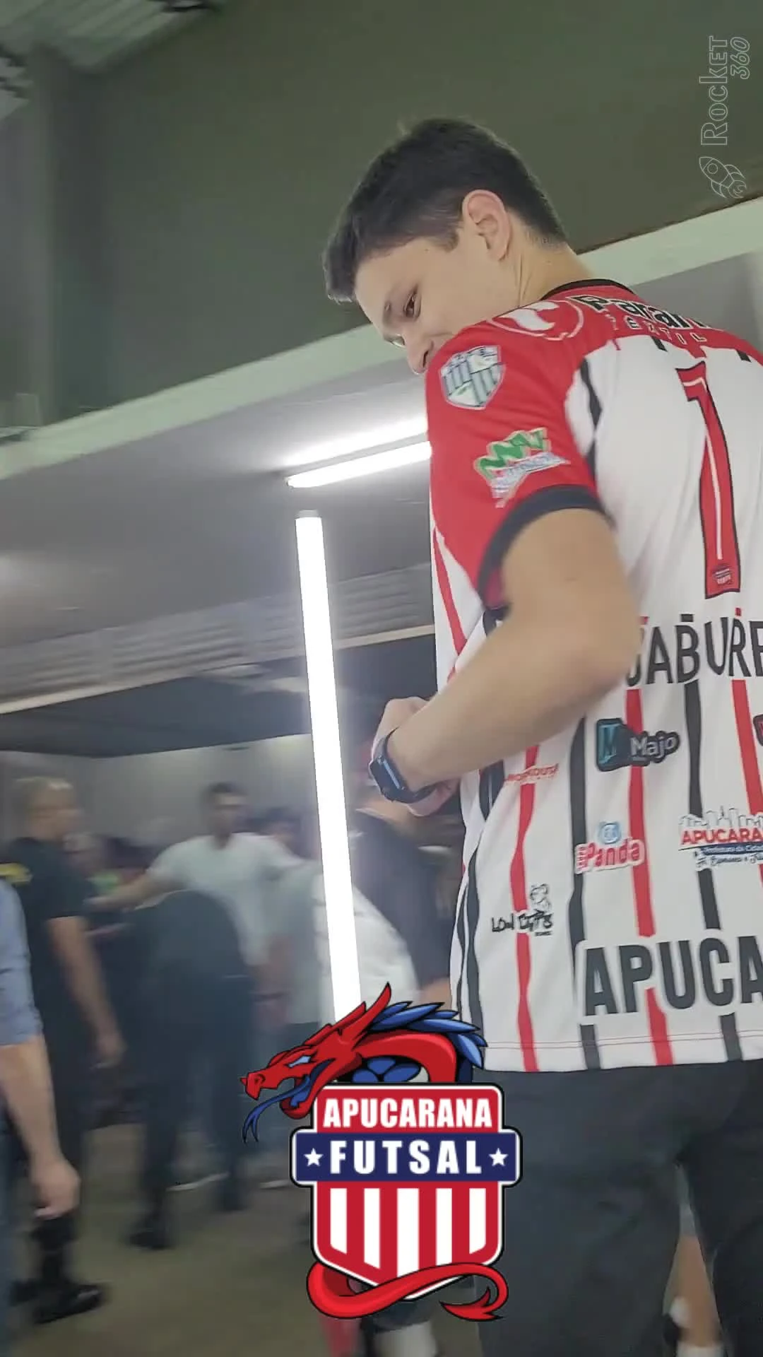 Thumbnail do vídeo b326f427-0b7d-4374-abd0-9e5e1db168b1