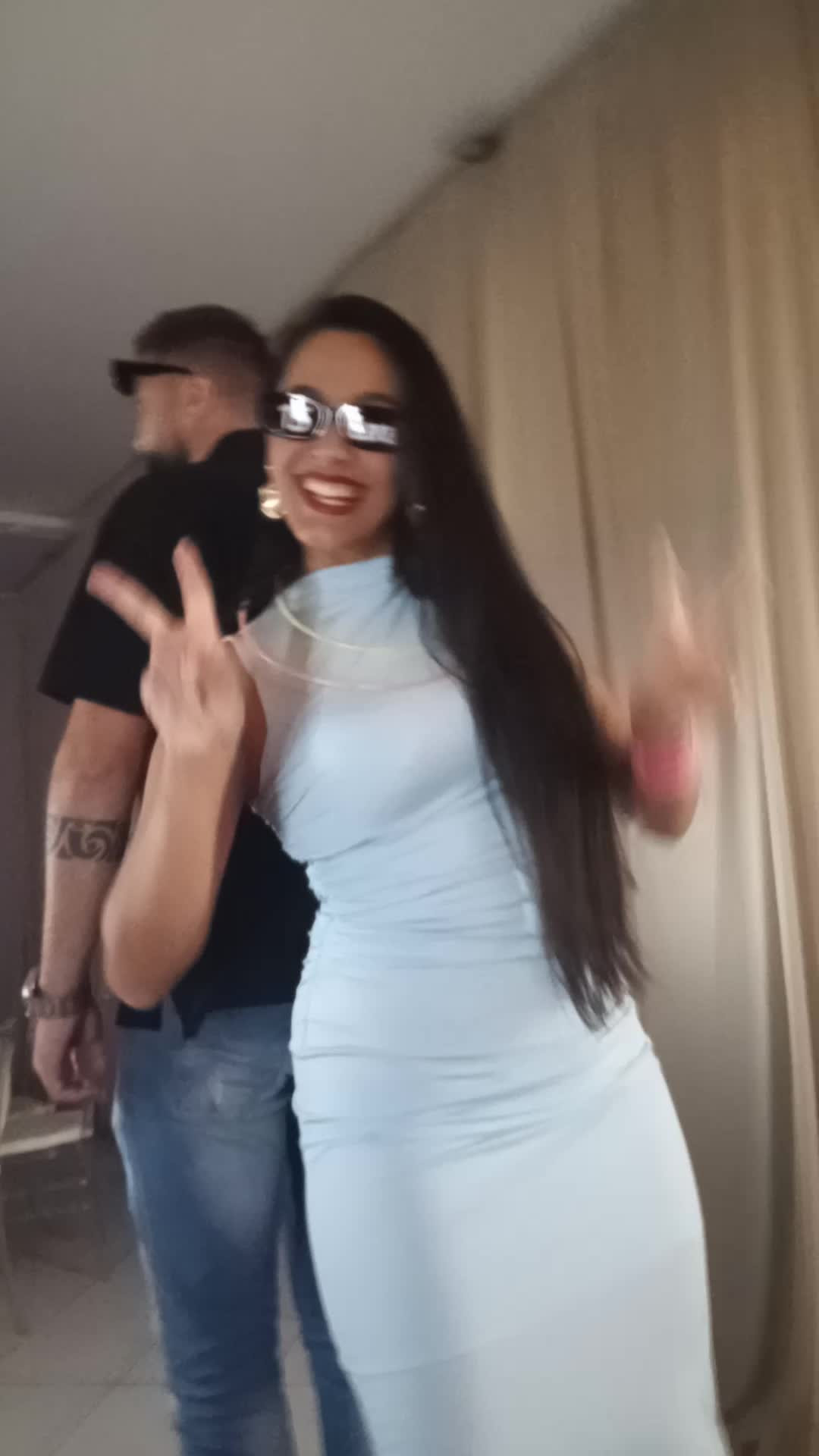 Thumbnail do vídeo e11fb733-bf90-43d6-8f1c-054f9642dd54